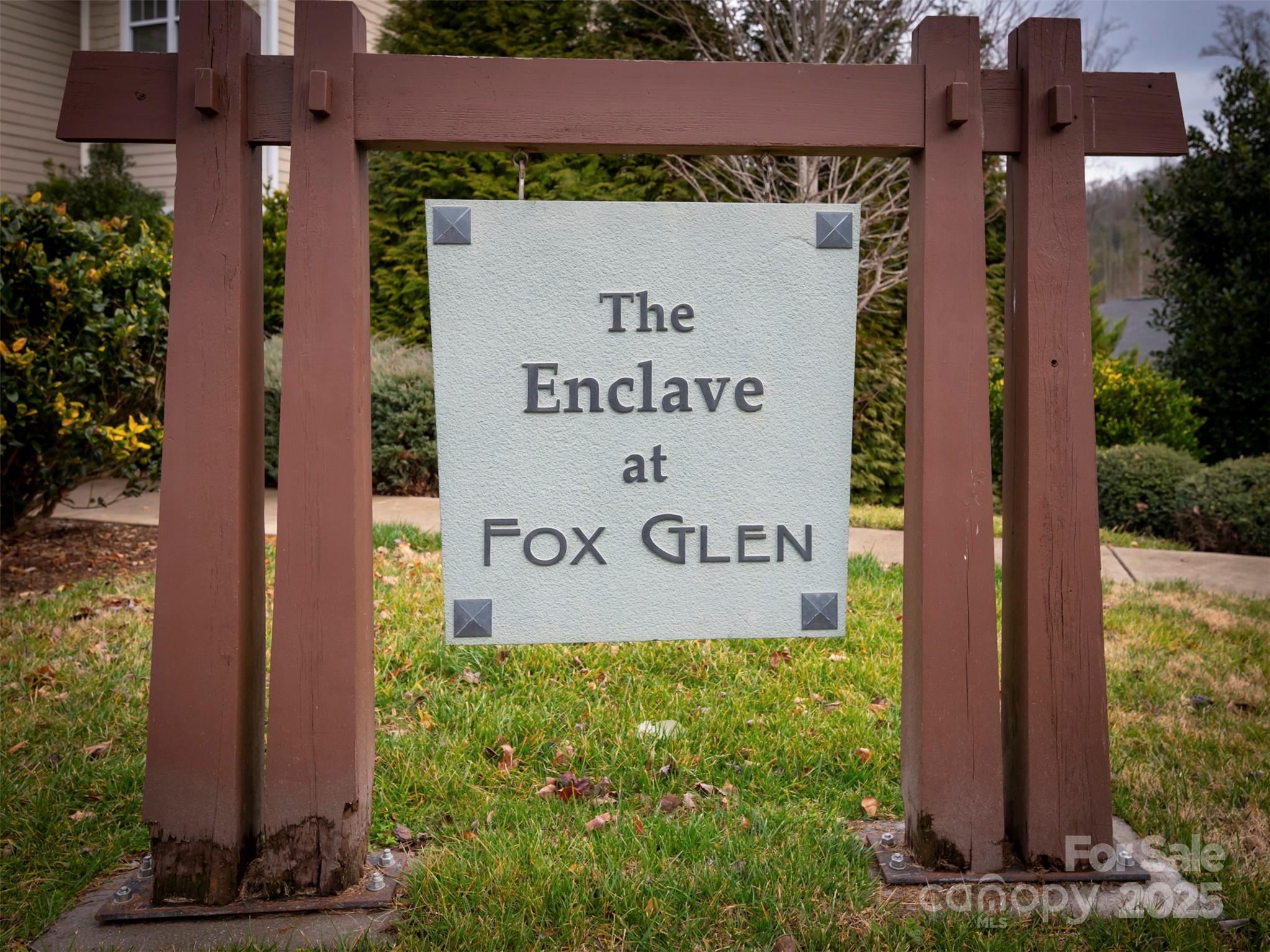 Fox Glen Condominium - Residential