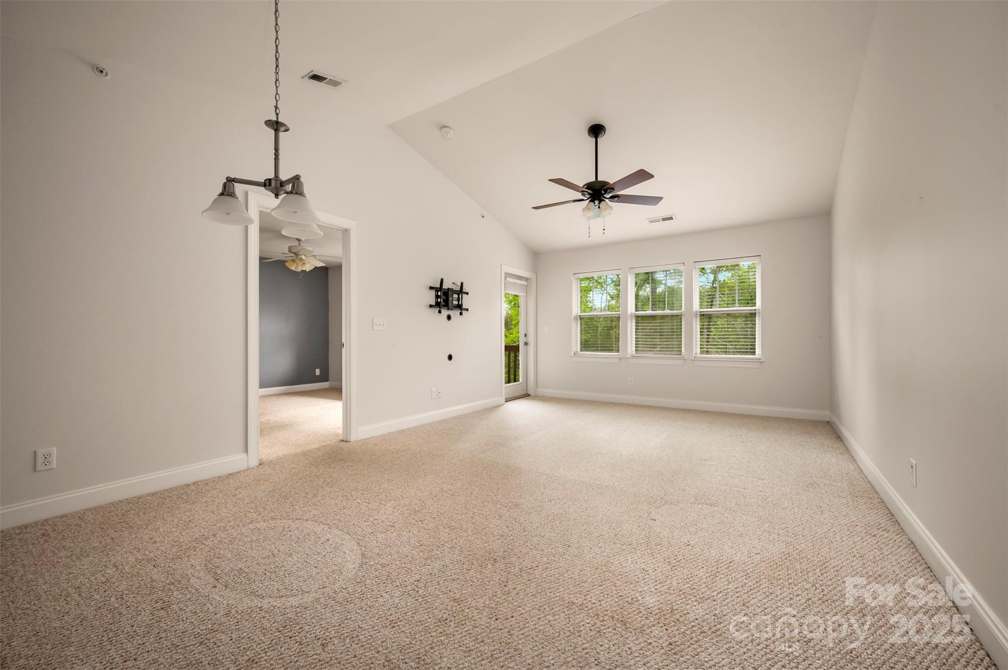 Fox Glen Condominium - Residential