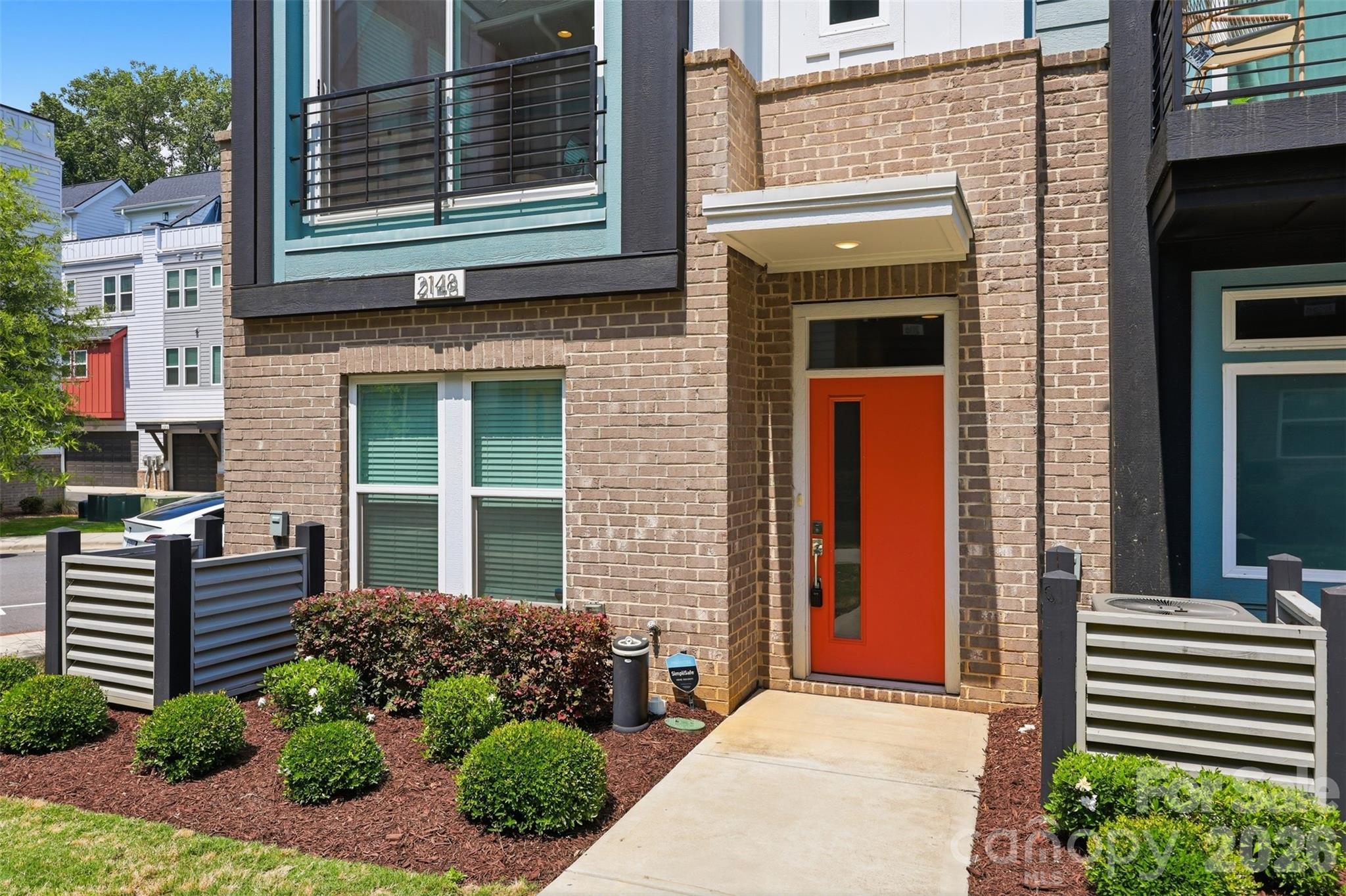 2148 Electric Lane