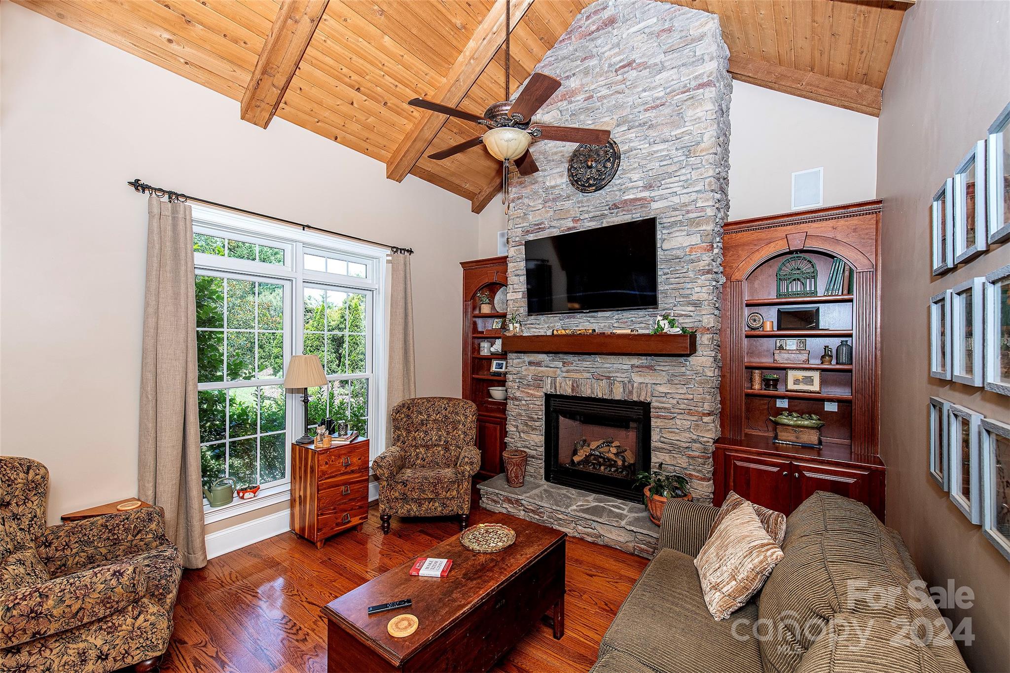 Laurel Creek - Residential