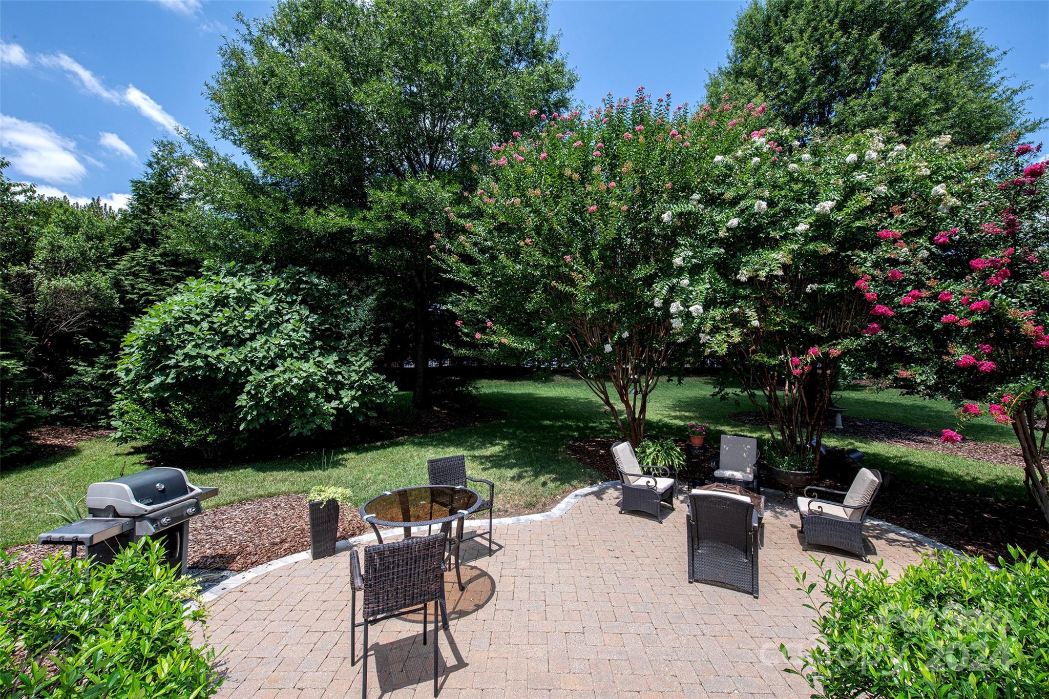 Laurel Creek - Residential