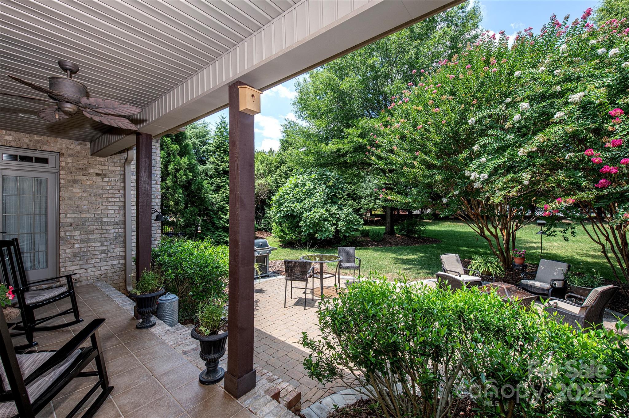 Laurel Creek - Residential