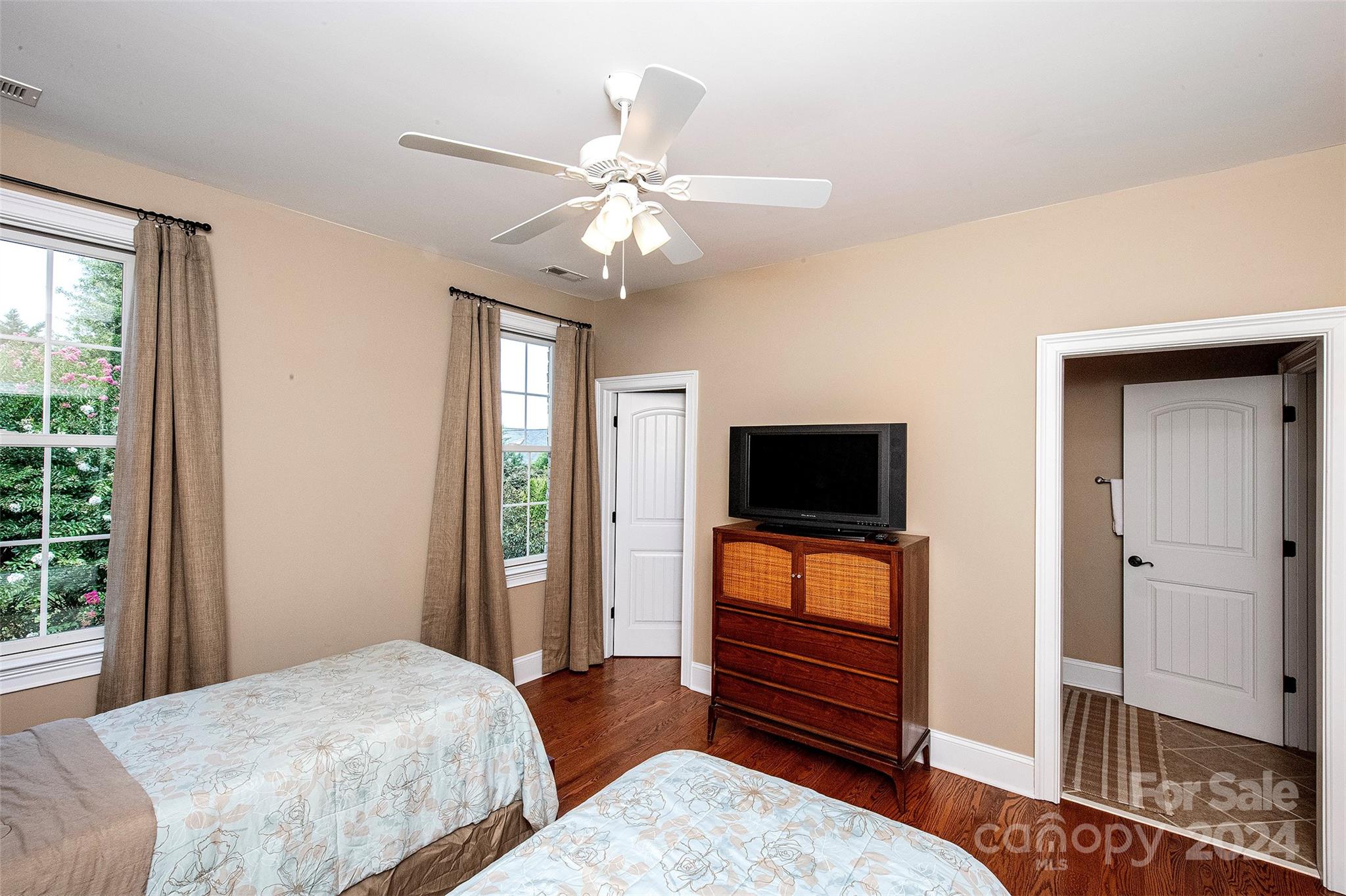 Laurel Creek - Residential