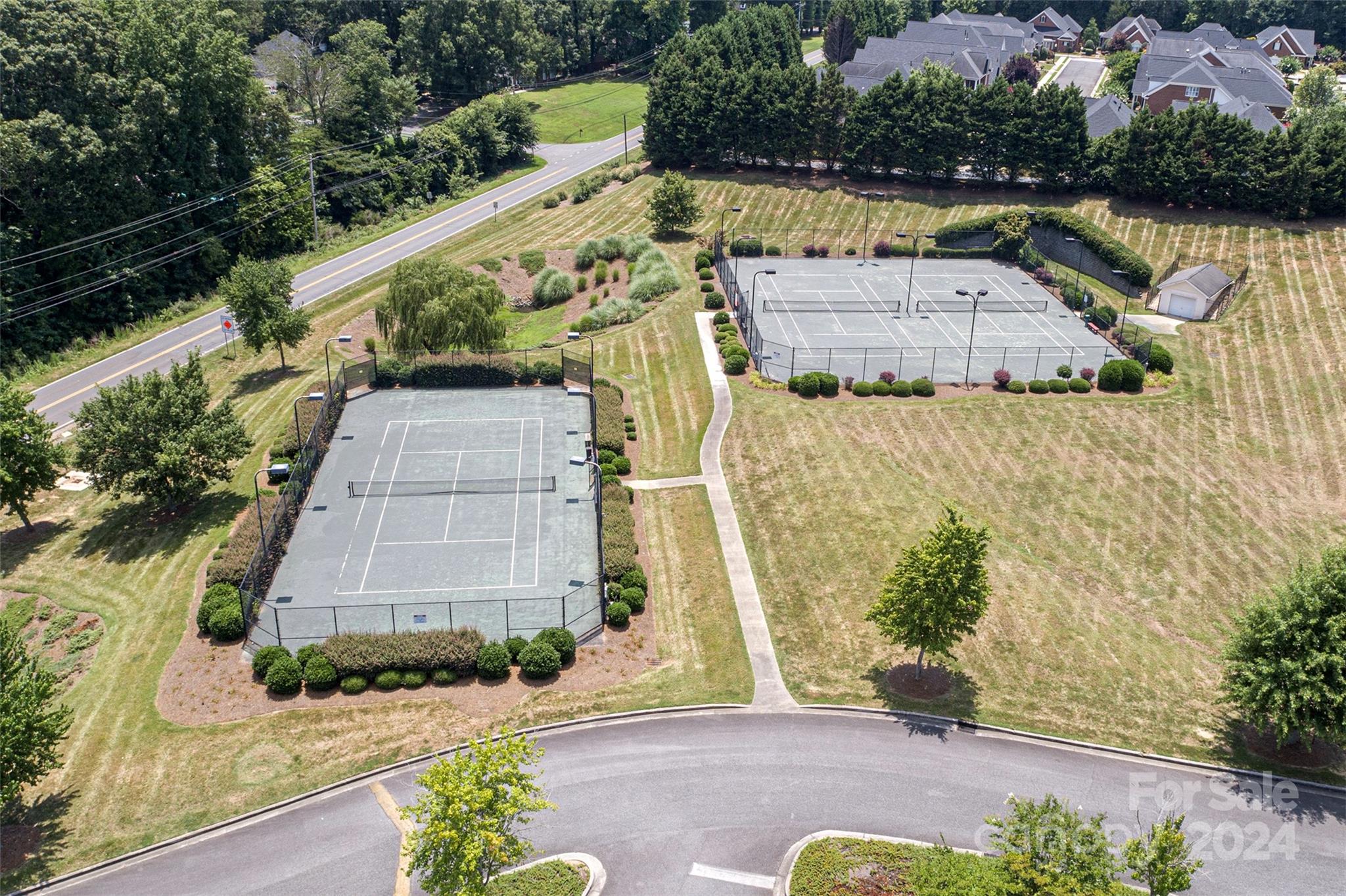 Laurel Creek - Residential