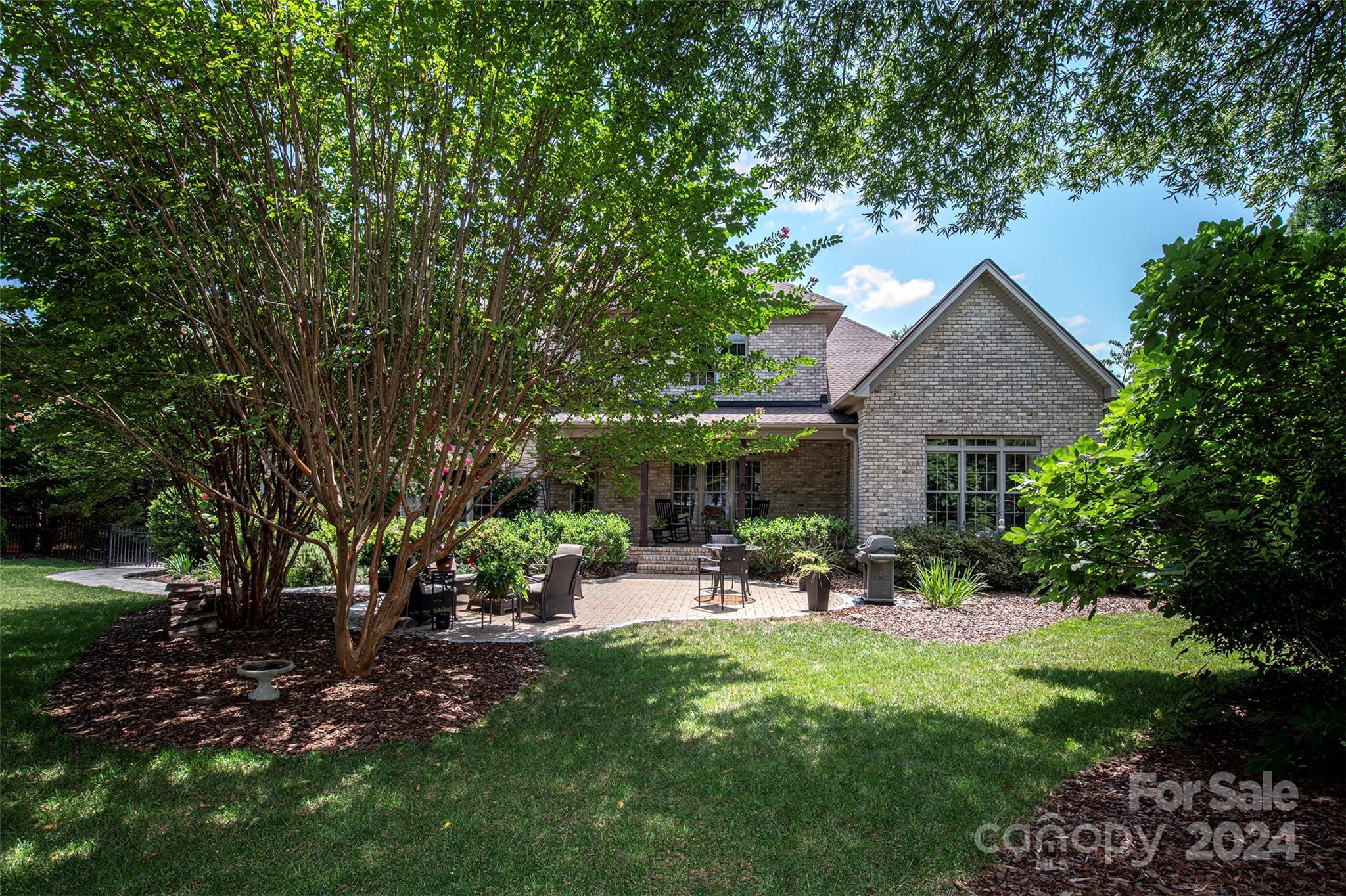 Laurel Creek - Residential