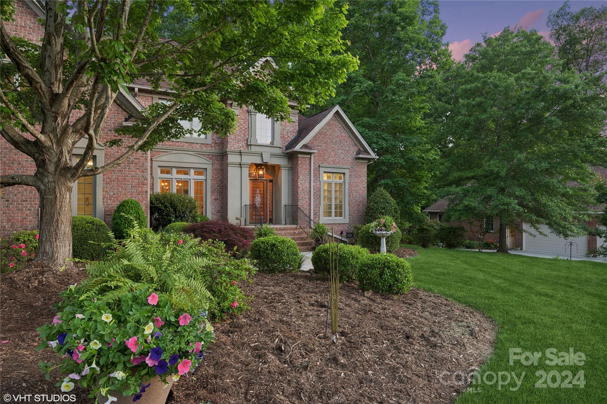 Water Edge - Residential