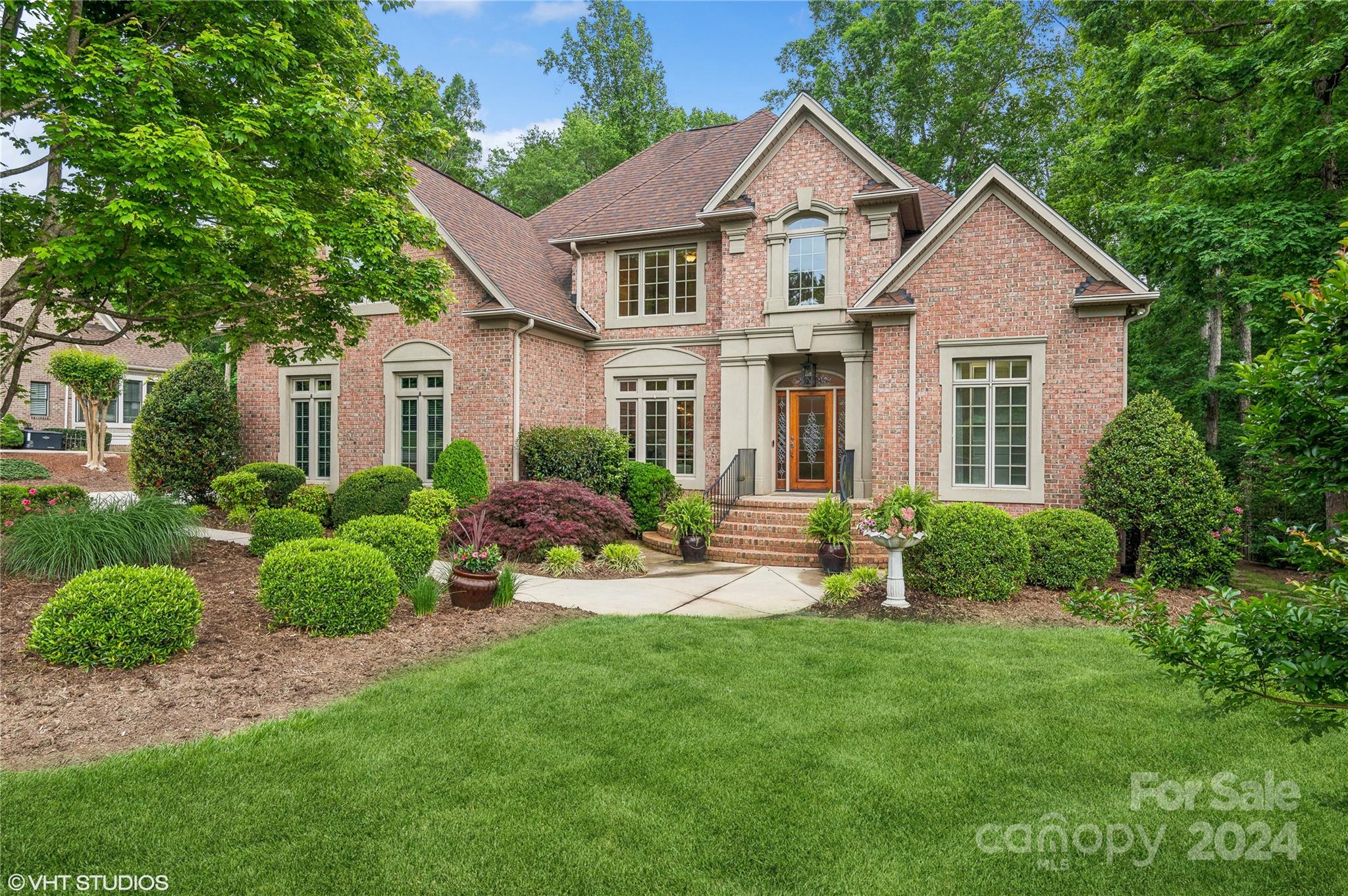 Water Edge - Residential