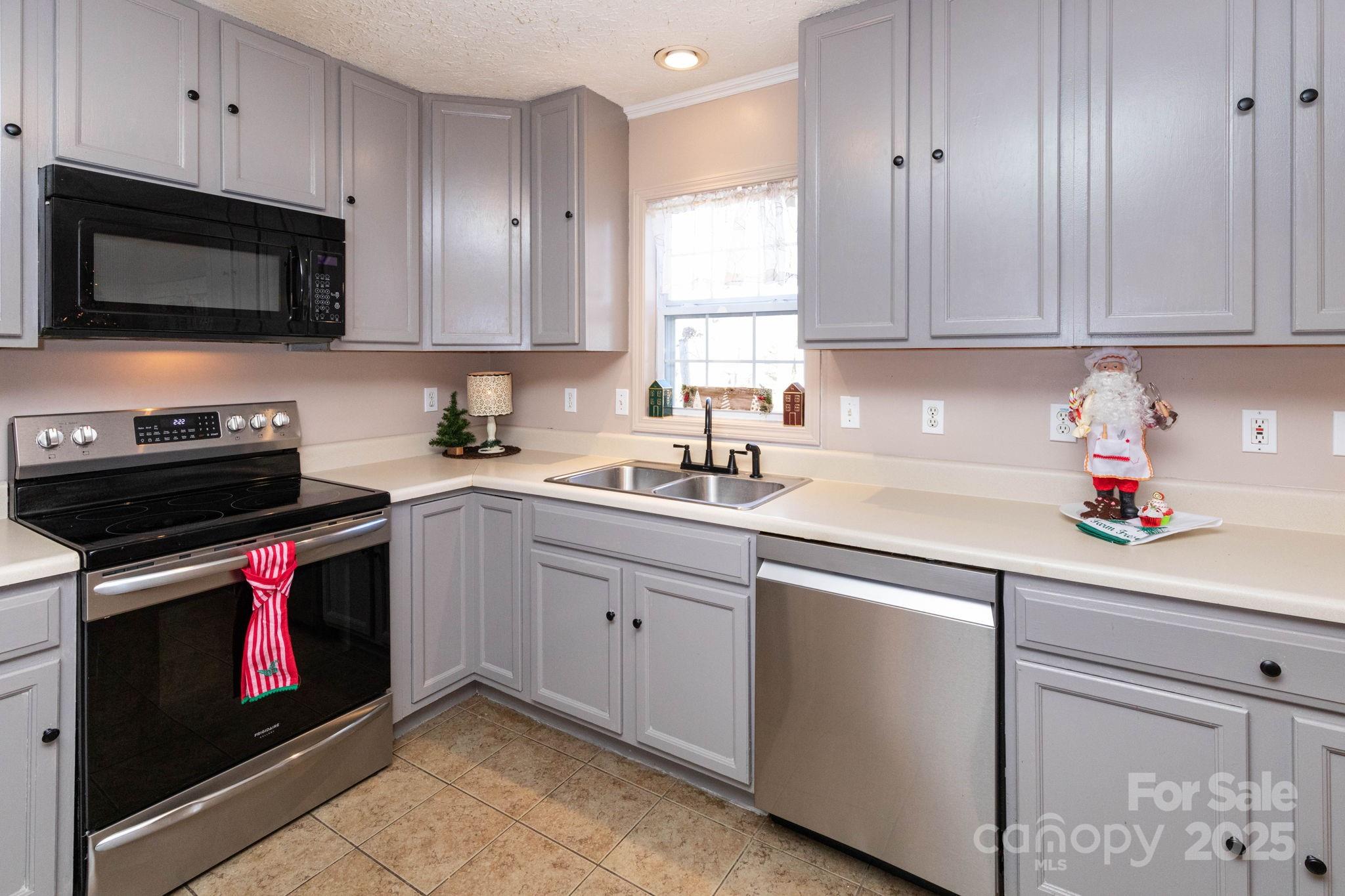 Hominy Meadows - Residential