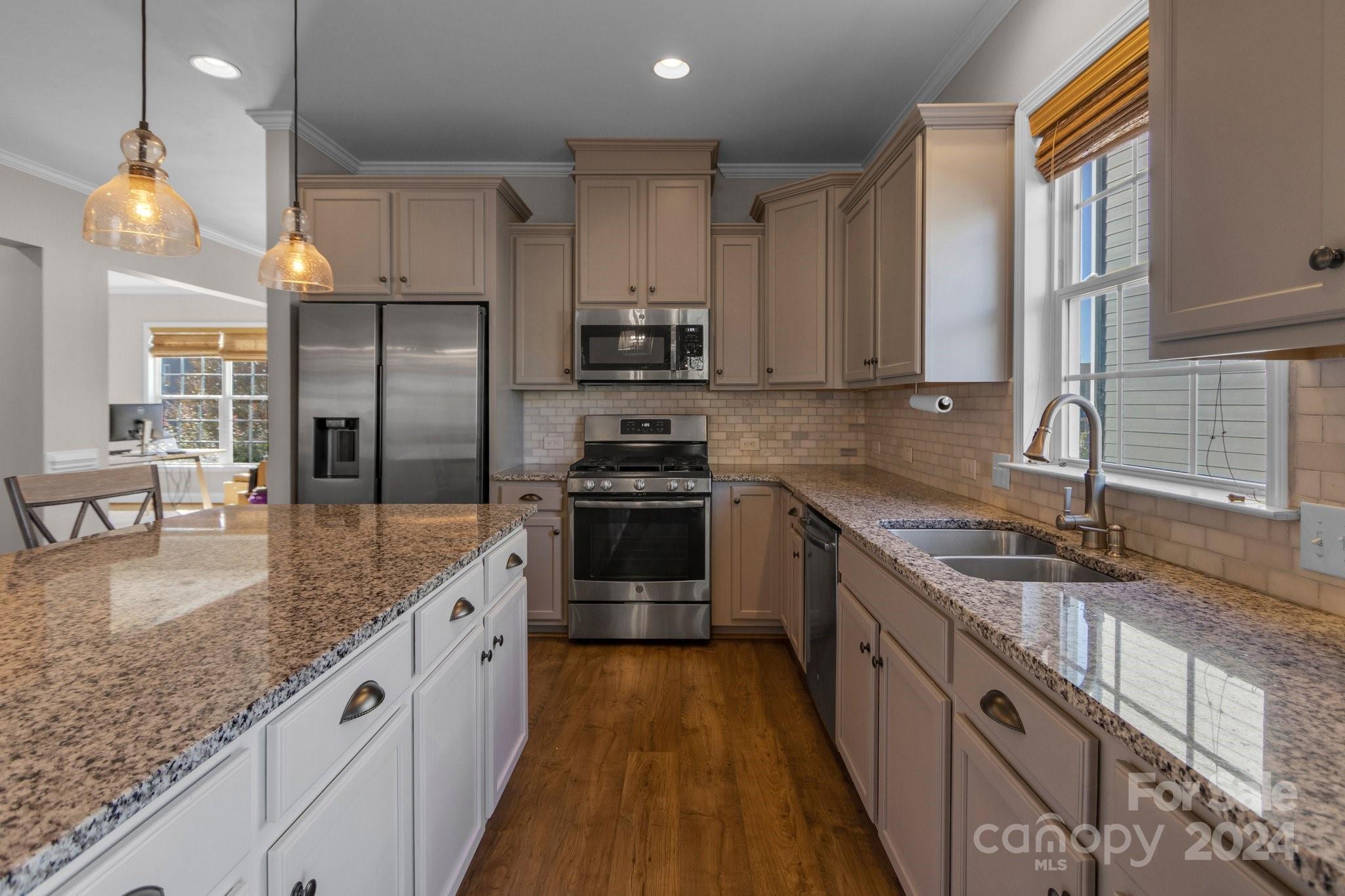 Cameron Creek - Residential