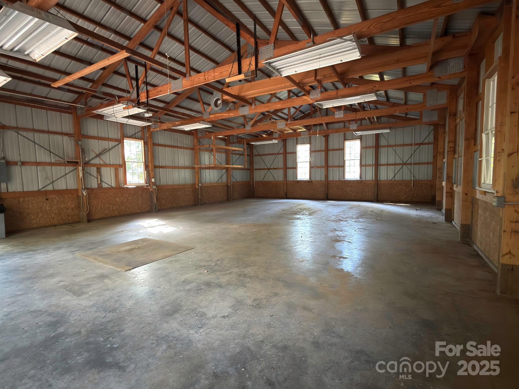 112 Center Ridge Drive