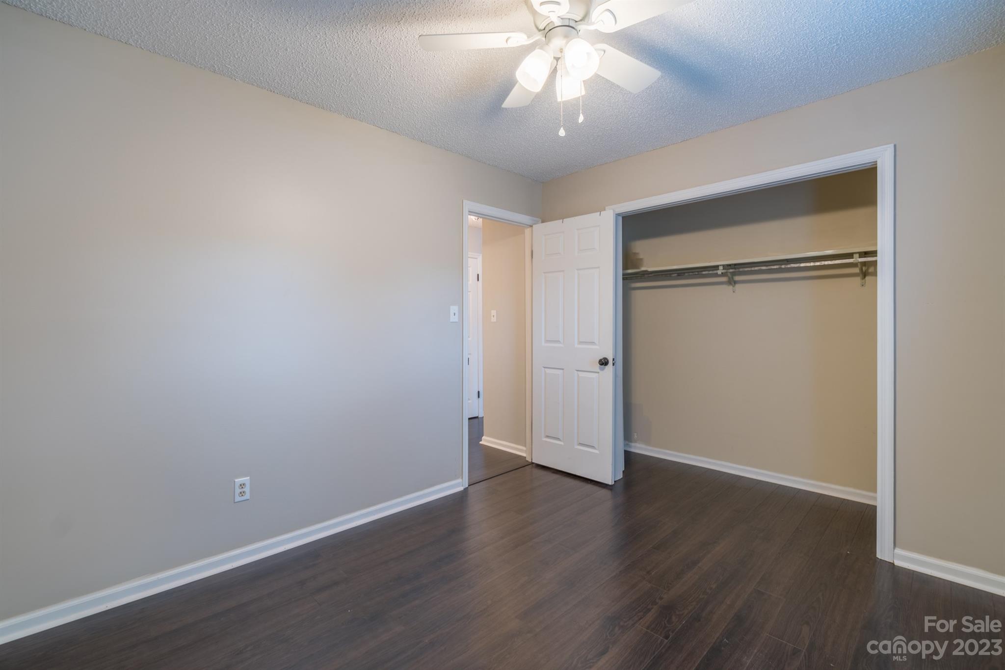 Friar Manor - Residential