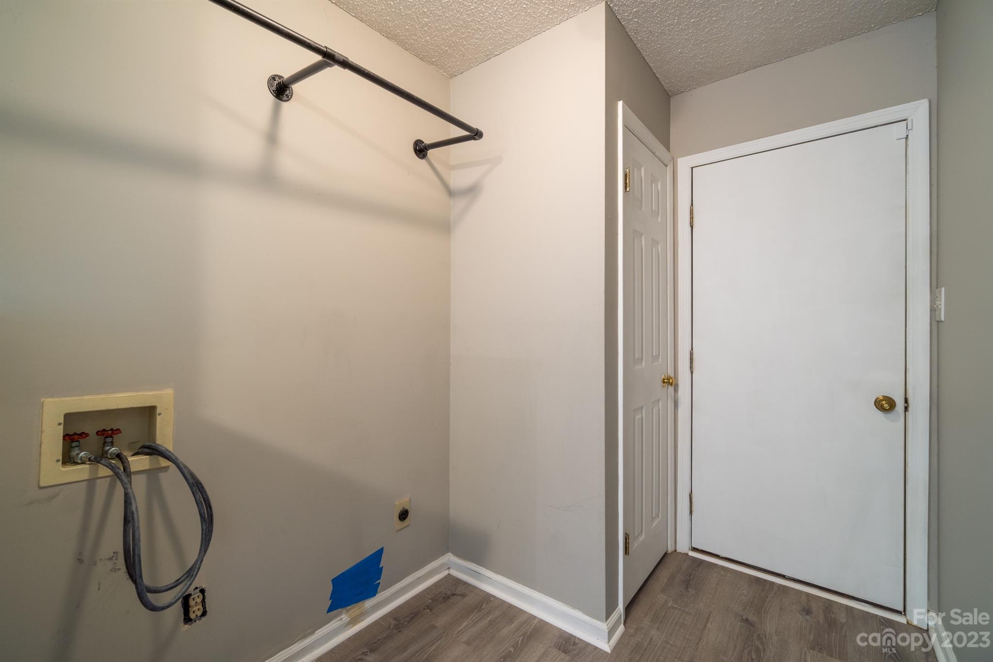 Friar Manor - Residential