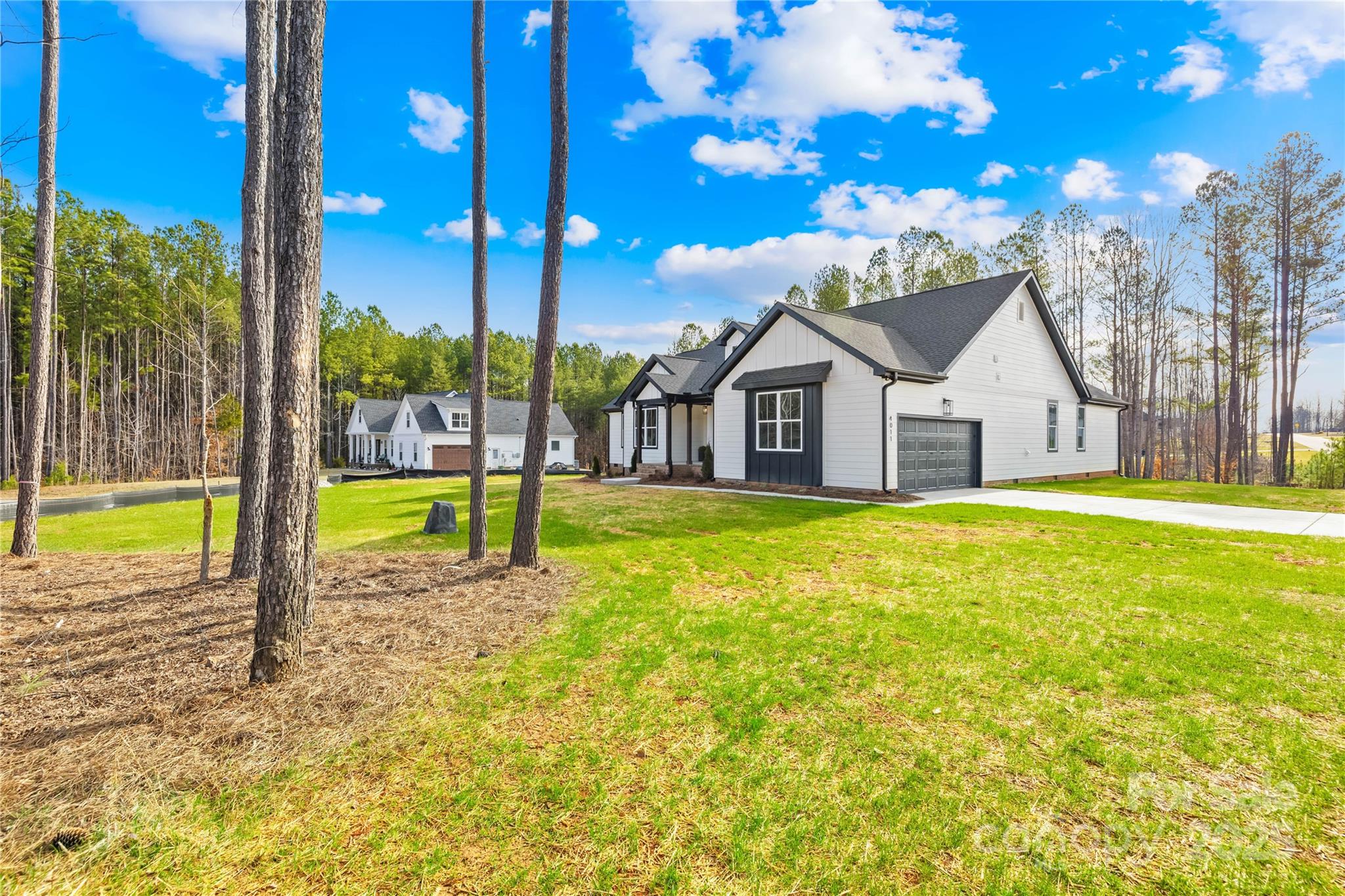 Sanders Landing - Residential