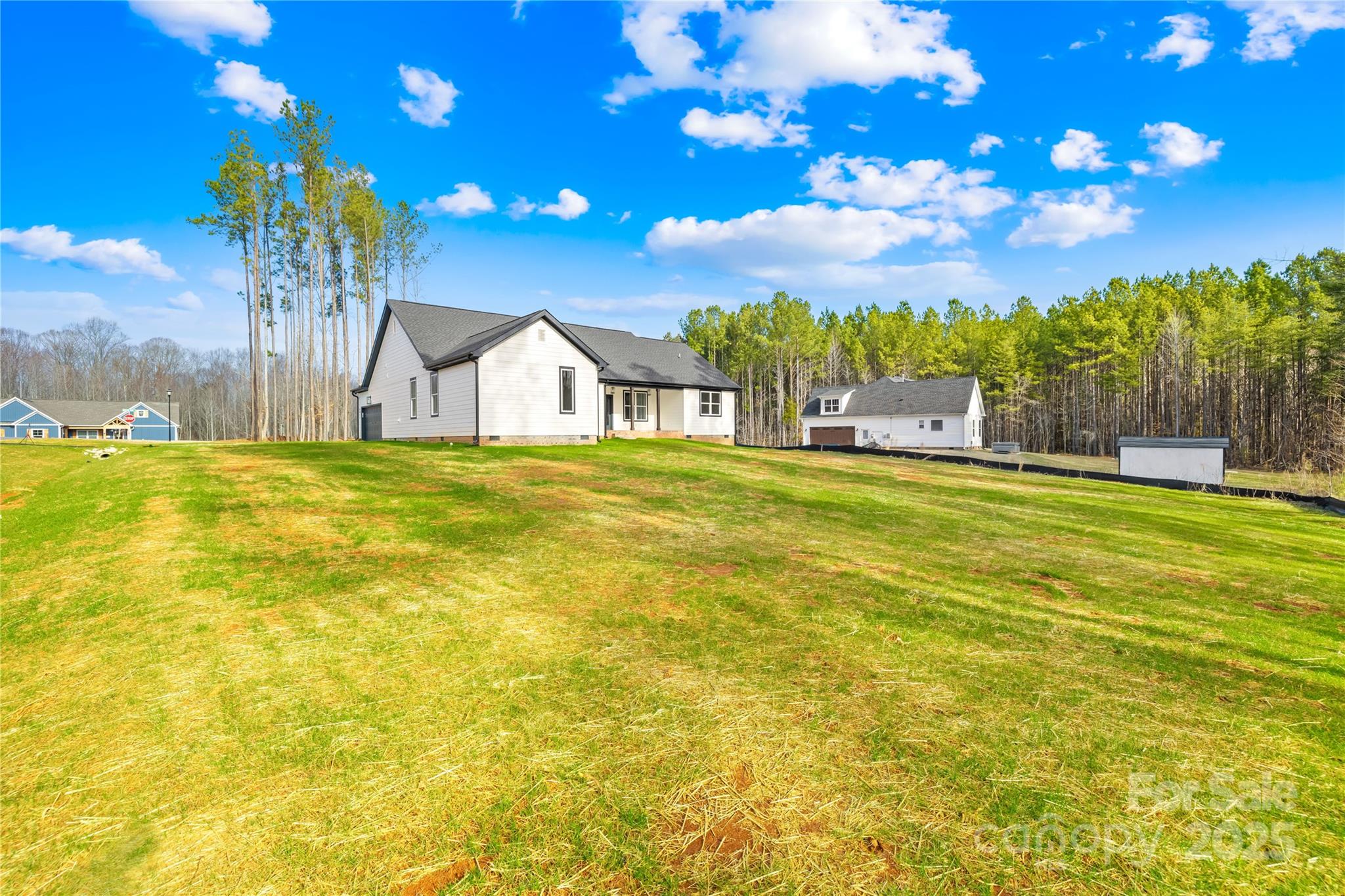 Sanders Landing - Residential