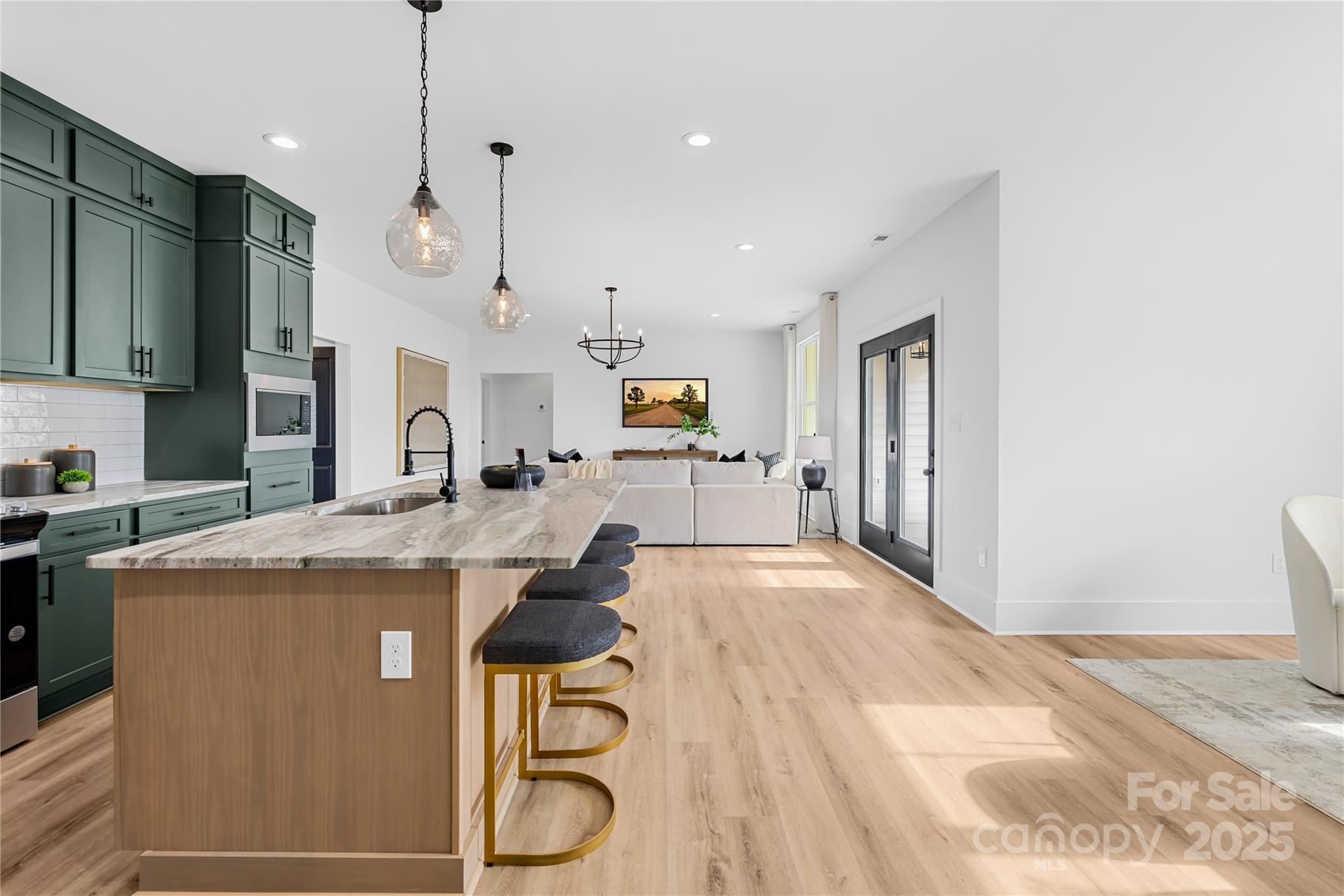 Sanders Landing - Residential