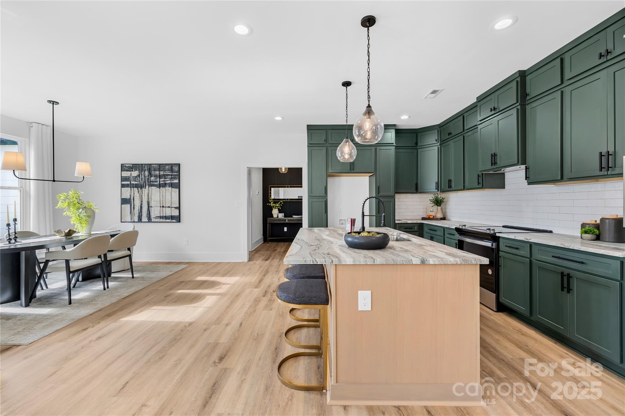 Sanders Landing - Residential