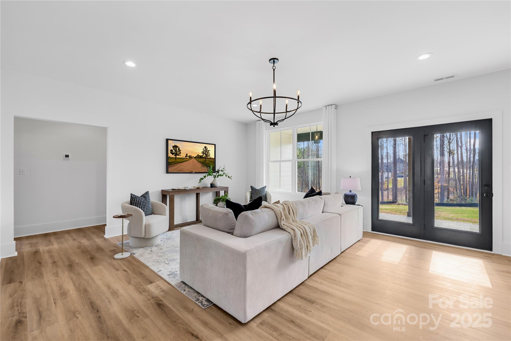 Sanders Landing - Residential