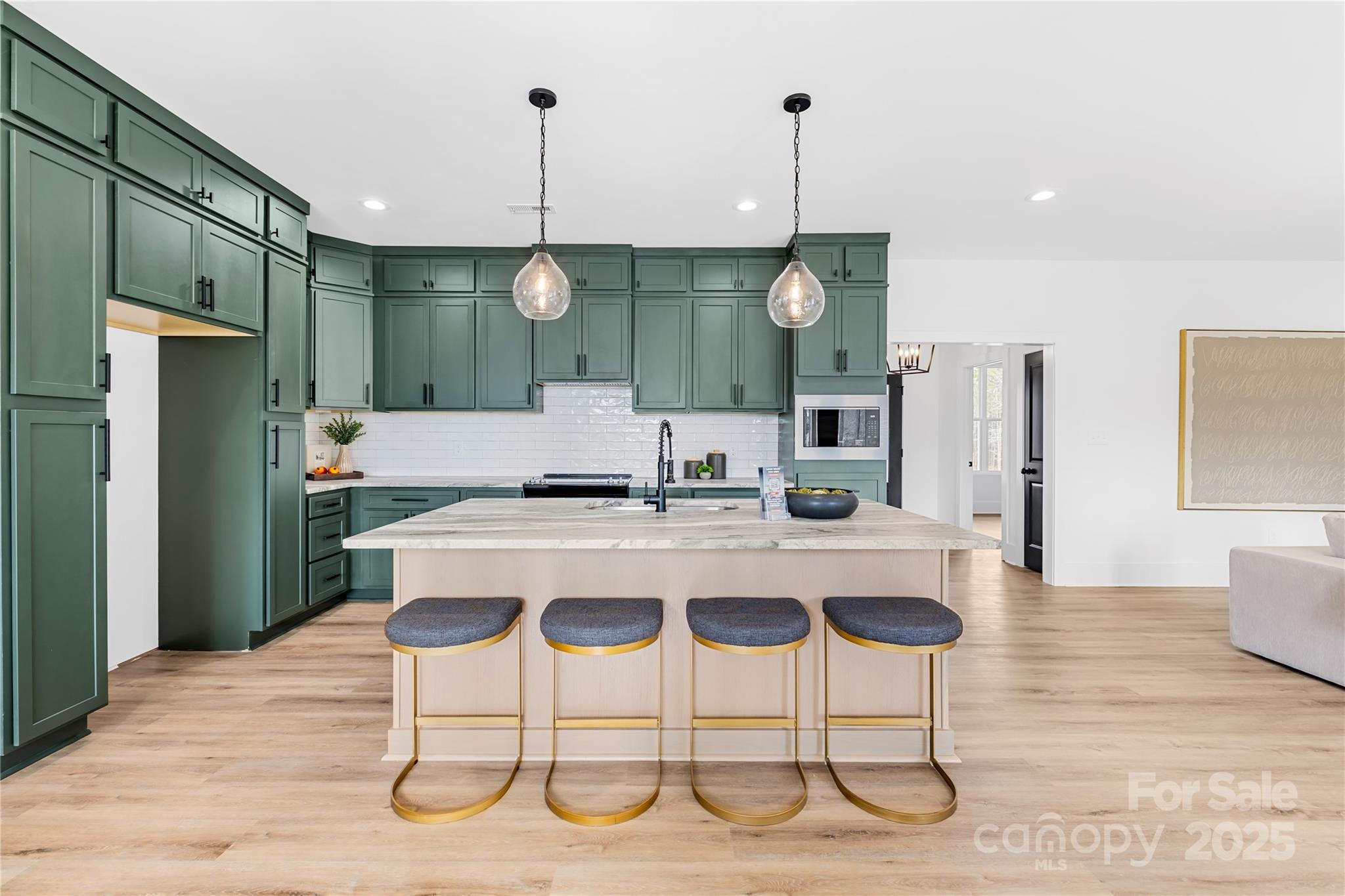 Sanders Landing - Residential