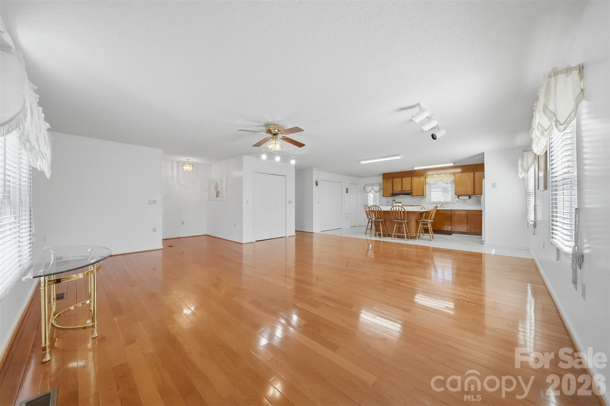 brooks glen - Residential