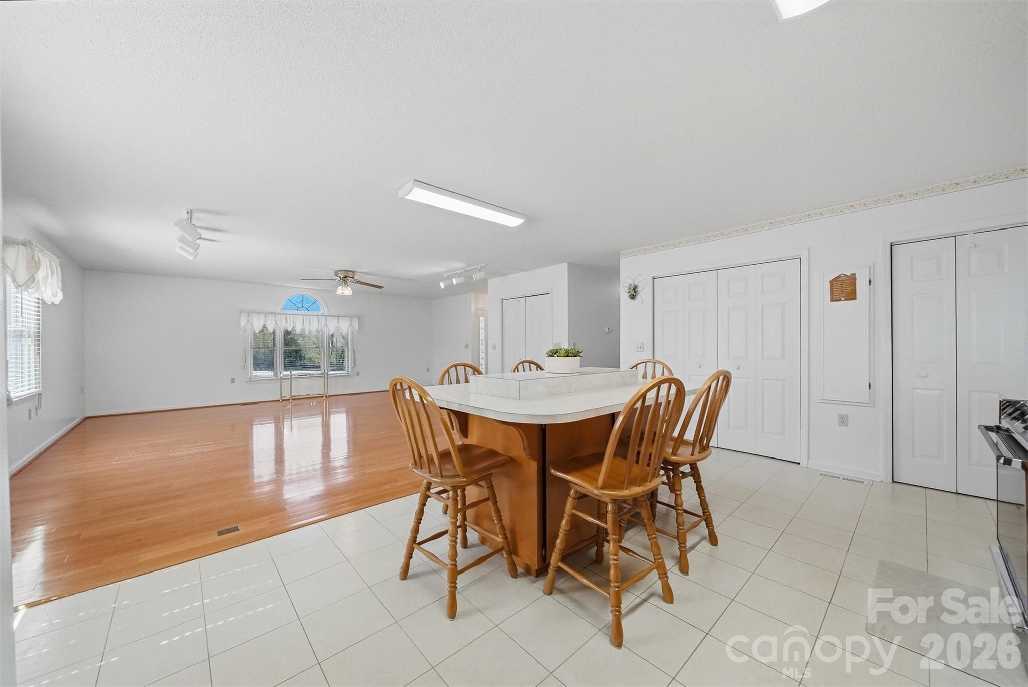 brooks glen - Residential