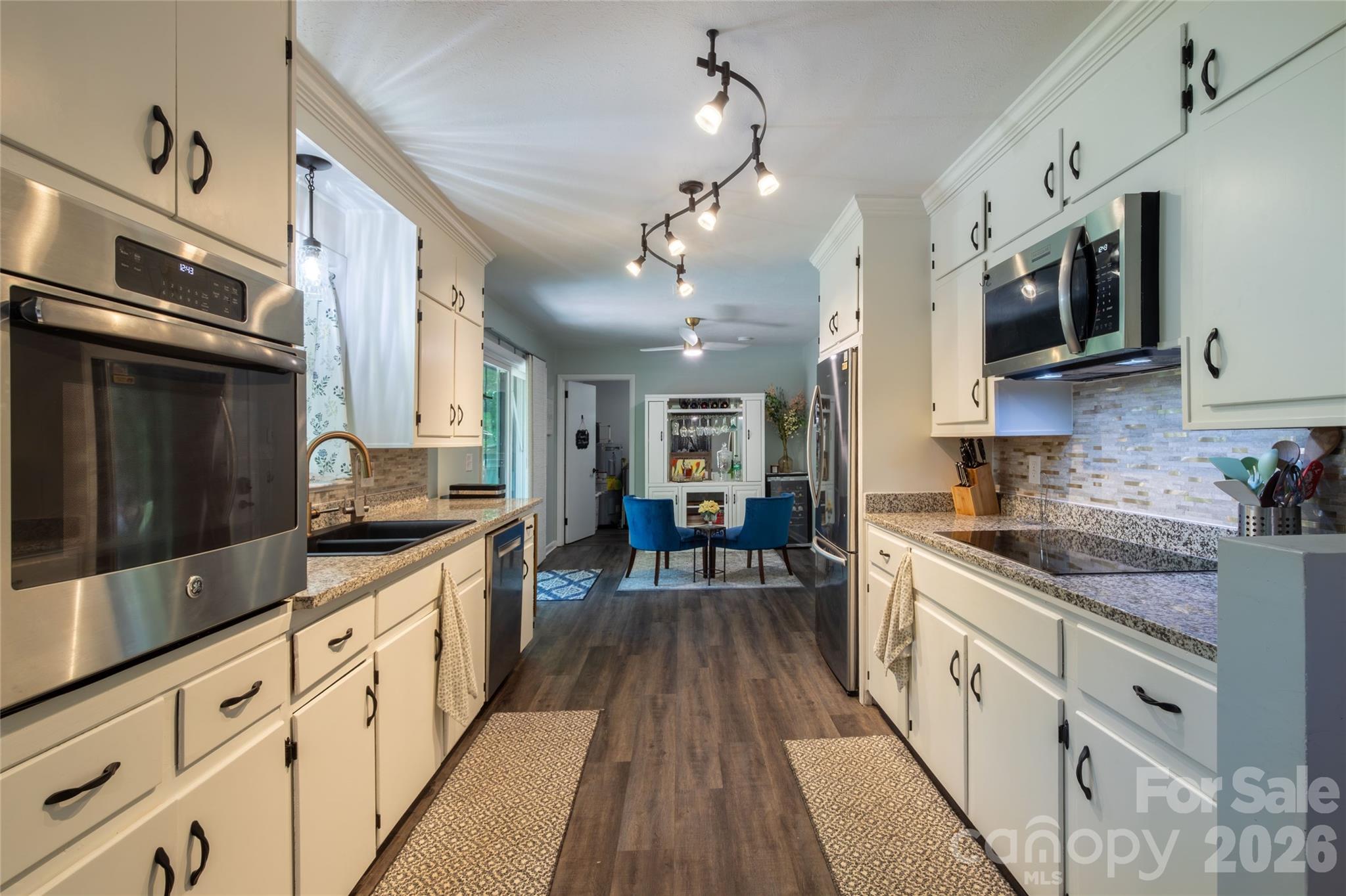 Forest Hills - Residential