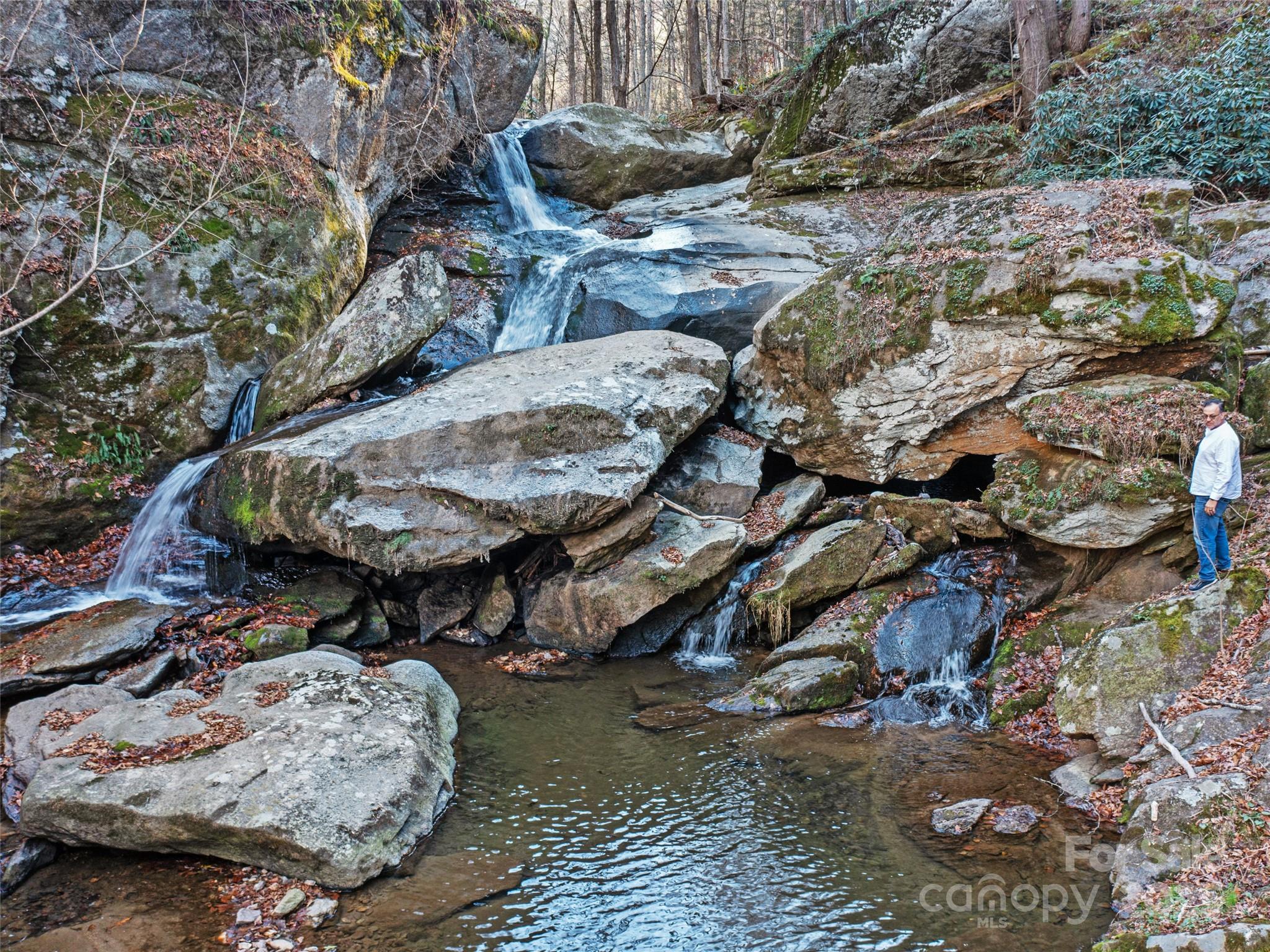 23 Katies Road 145.95 acres
