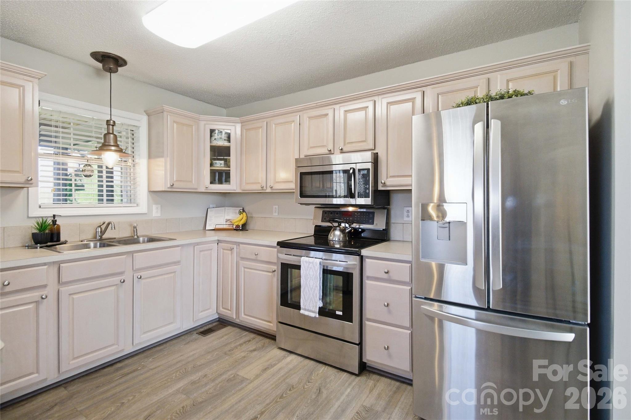 Green Meadows - Residential