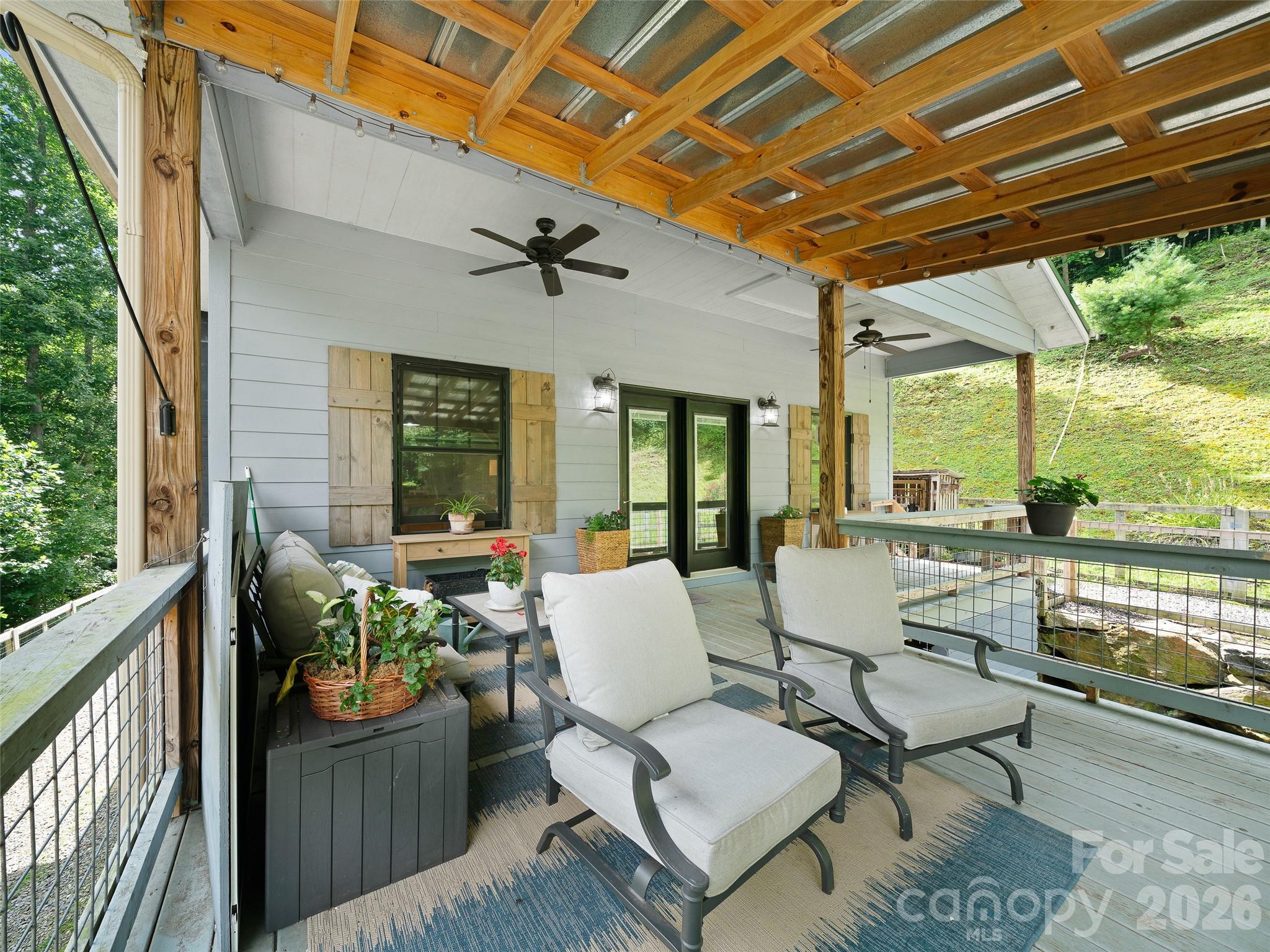 1523 Roaring Fork Road
