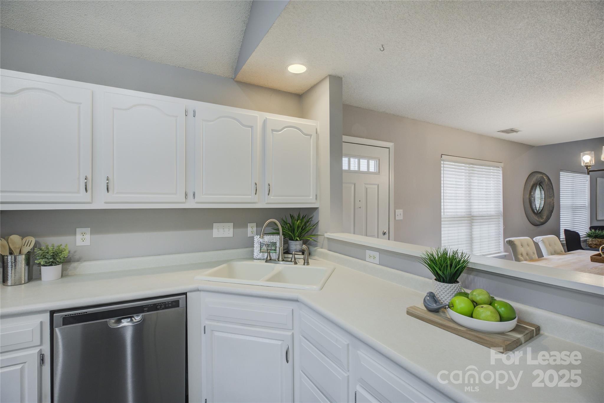 Southgate Commons - Residential Lease