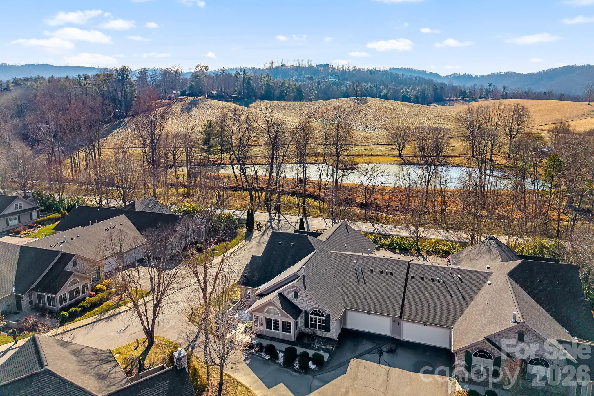 Hamburg Crossing - Residential