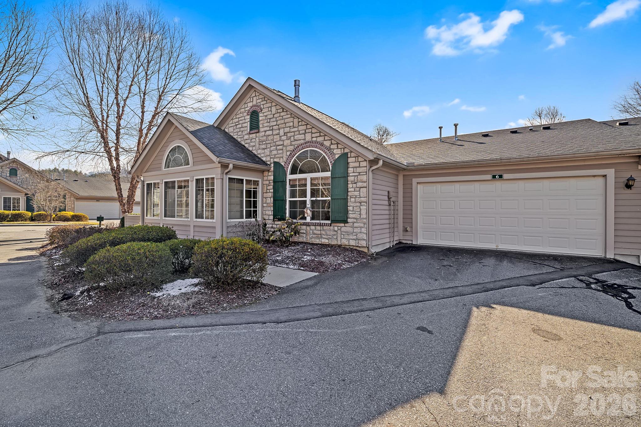 Hamburg Crossing - Residential