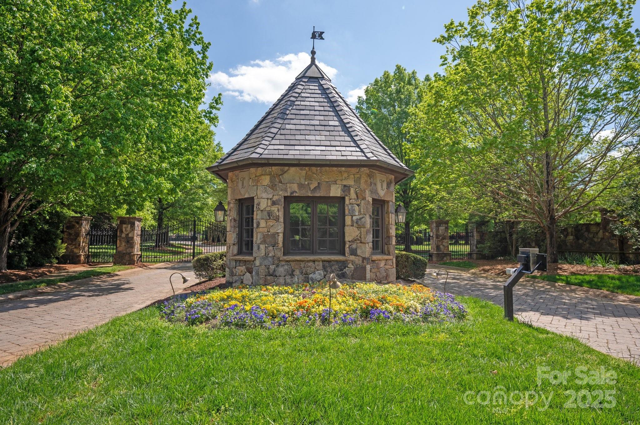 Longview - Residential