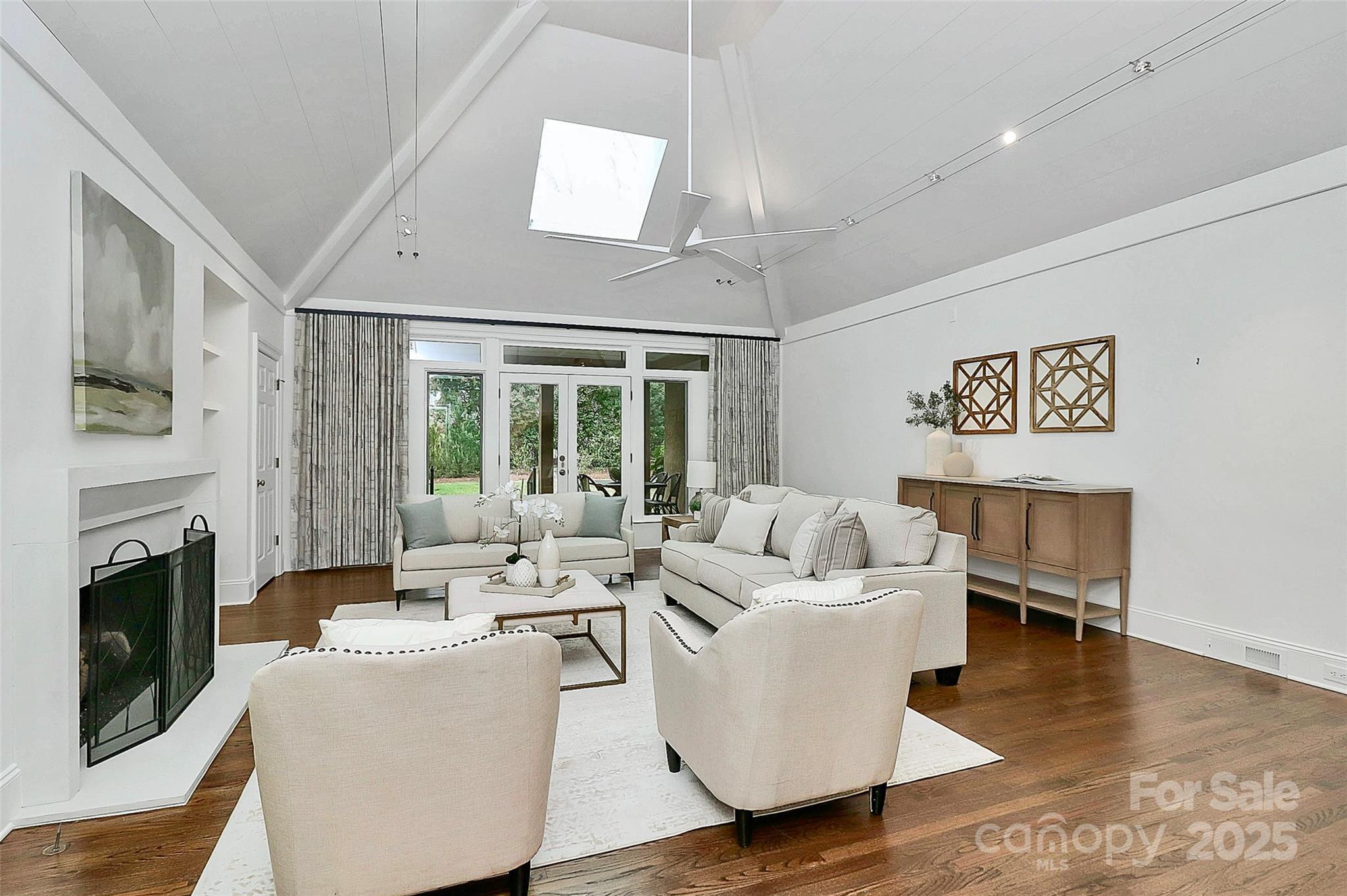 Quail Hollow - Residential