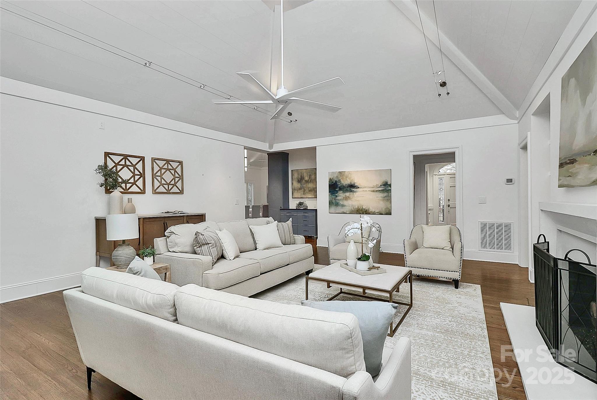 Quail Hollow - Residential