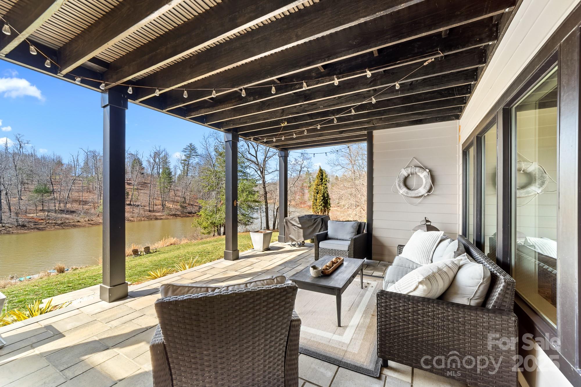 233 Conifer Way