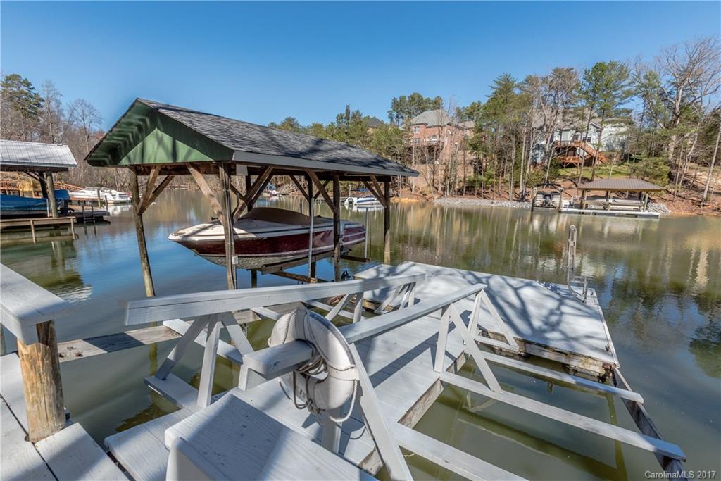 Tega Cay - Residential