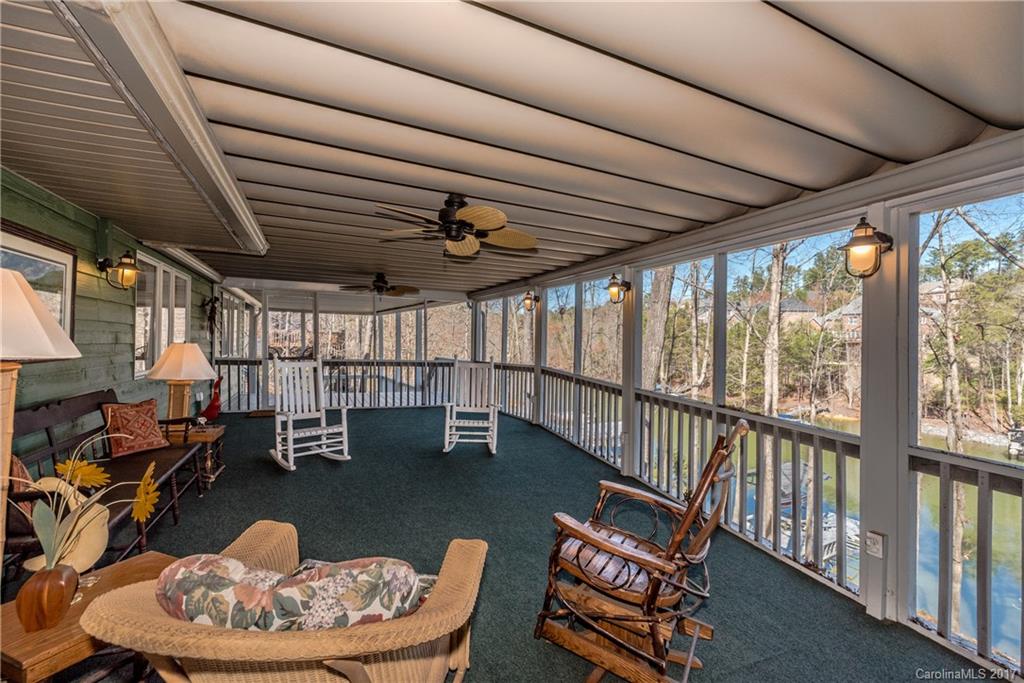 Tega Cay - Residential