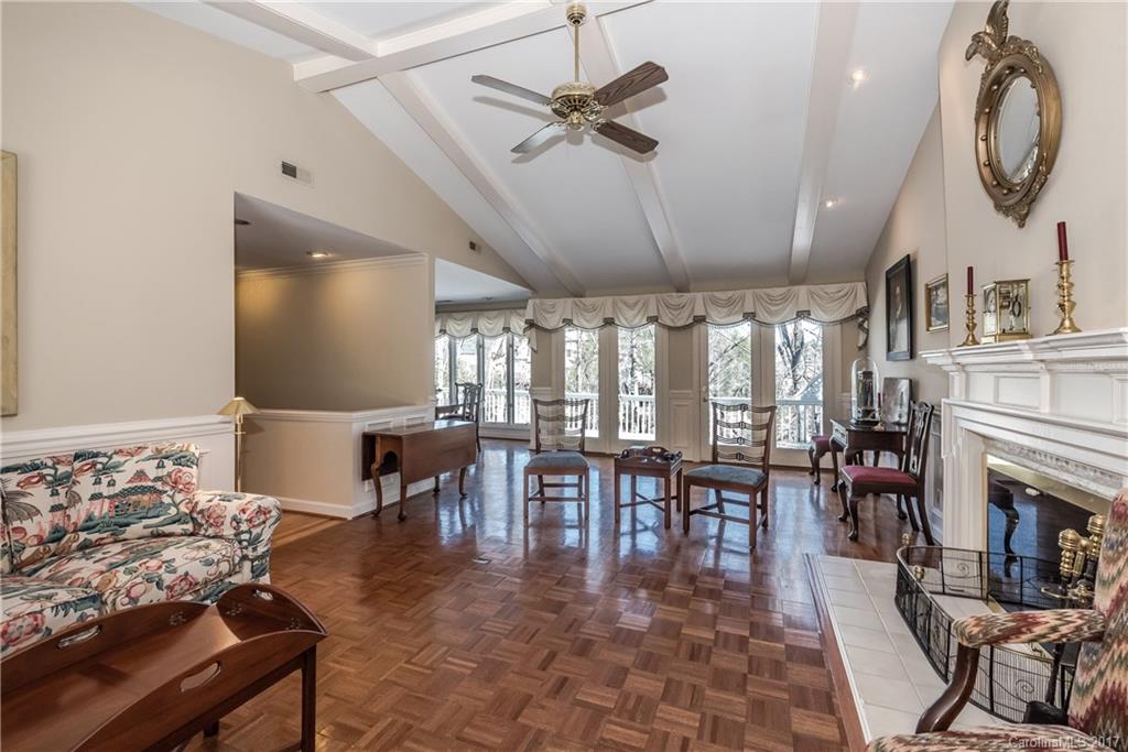 Tega Cay - Residential