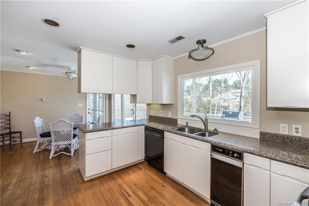 Tega Cay - Residential