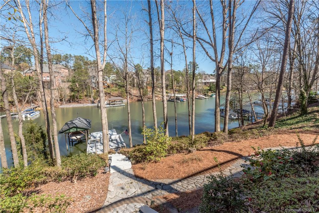 Tega Cay - Residential