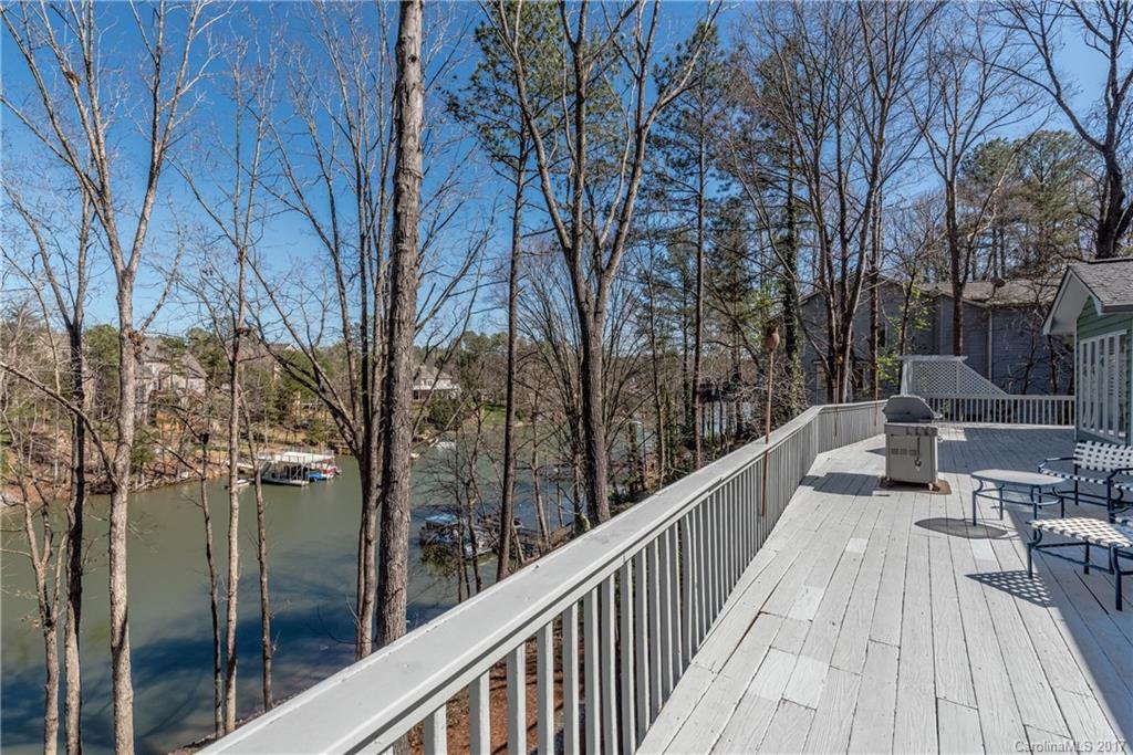 Tega Cay - Residential