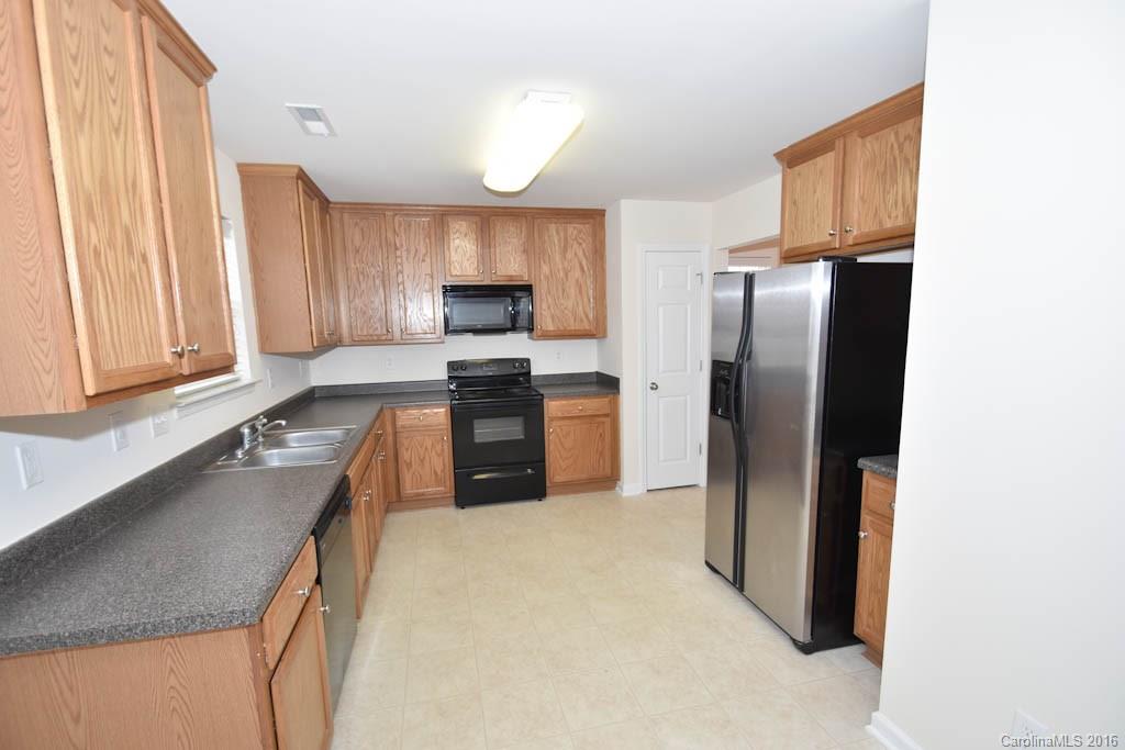 Sandy Pointe - Residential