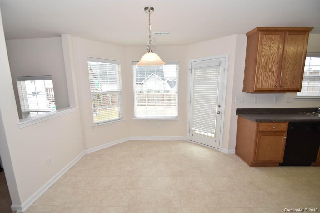 Sandy Pointe - Residential