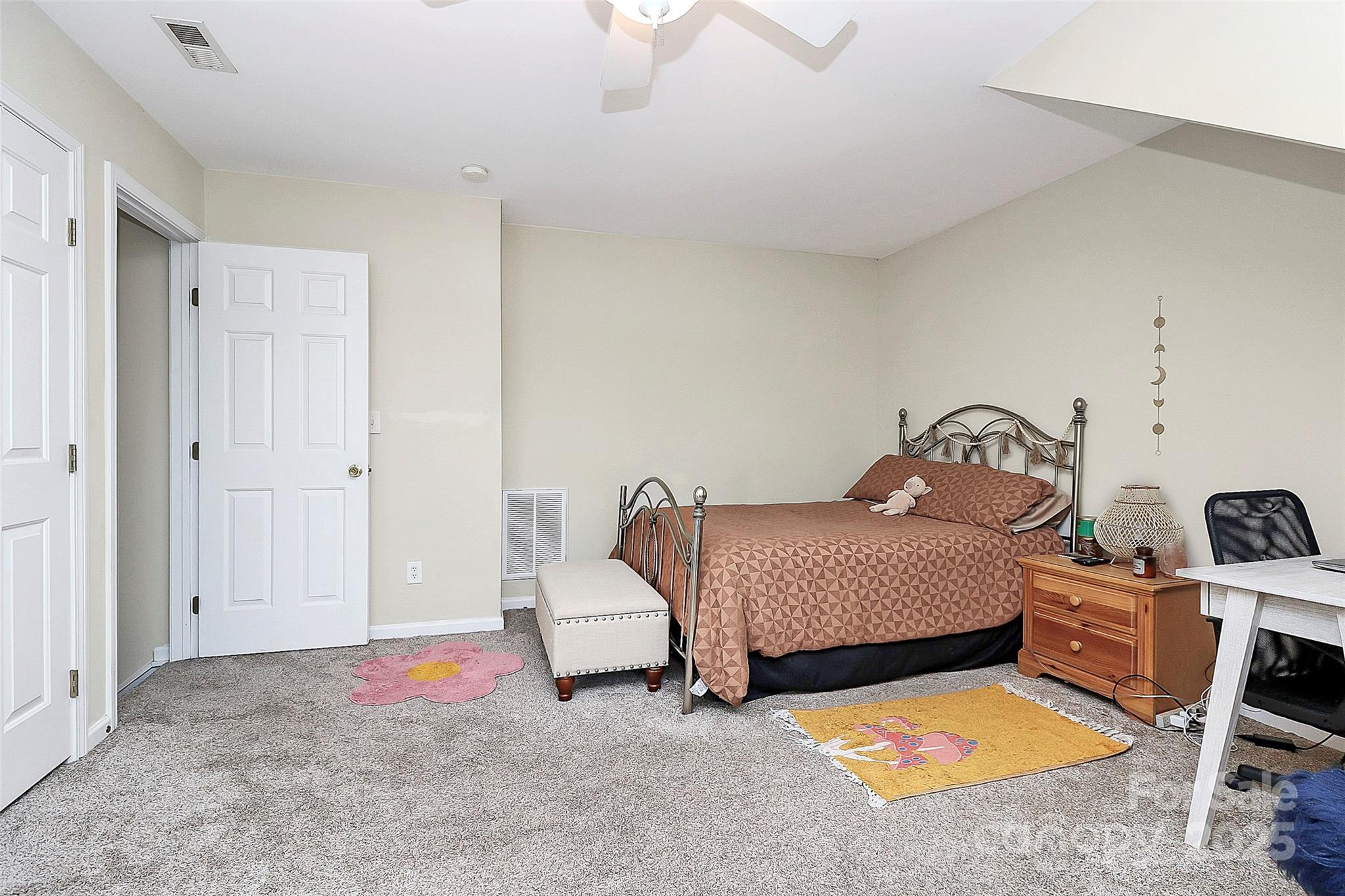Glen Laurel - Residential