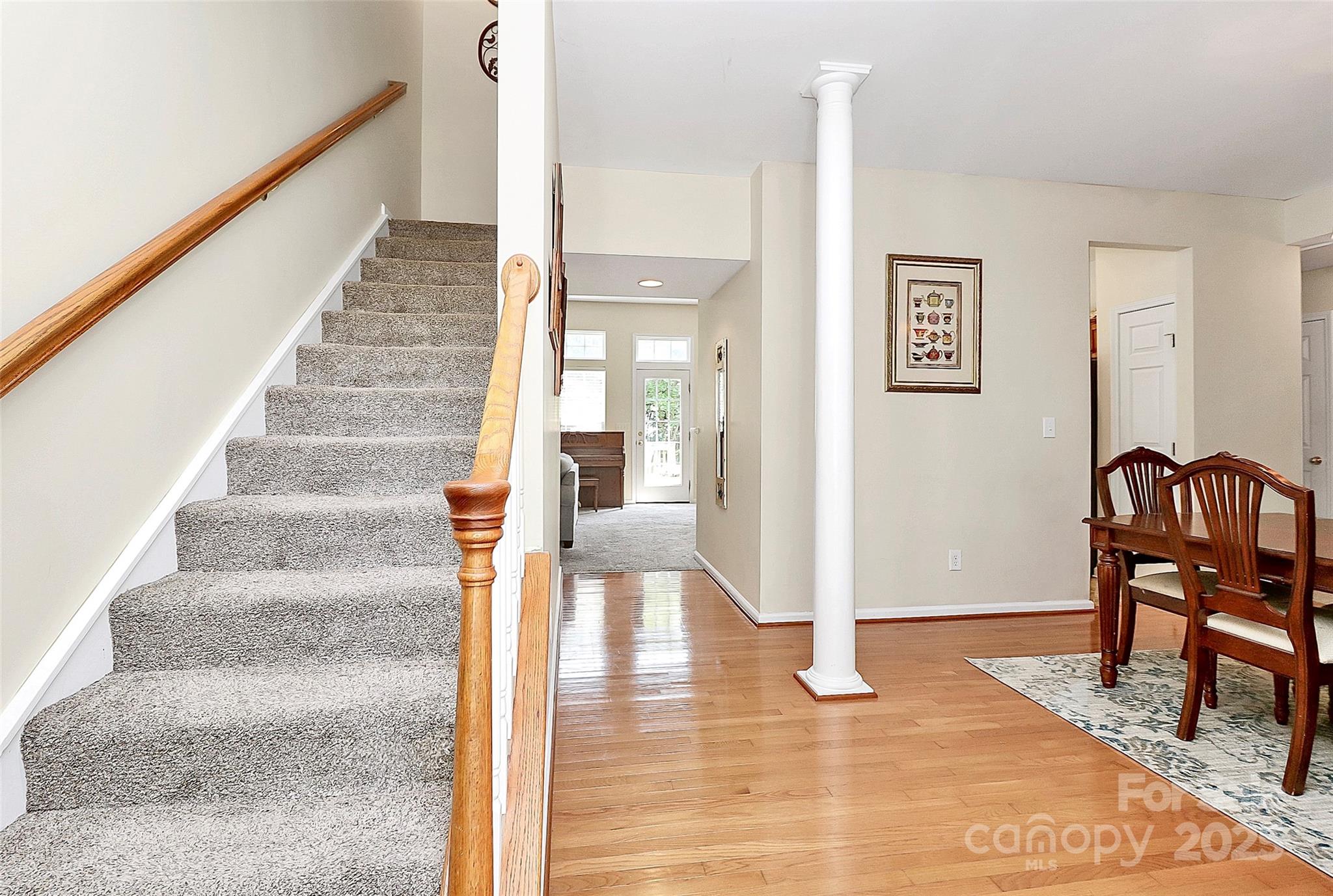 2111 Savoy Place
