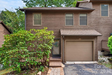 Photo of 602 Parkway Vista Drive, Asheville, NC 28805 (MLS # 4434950)