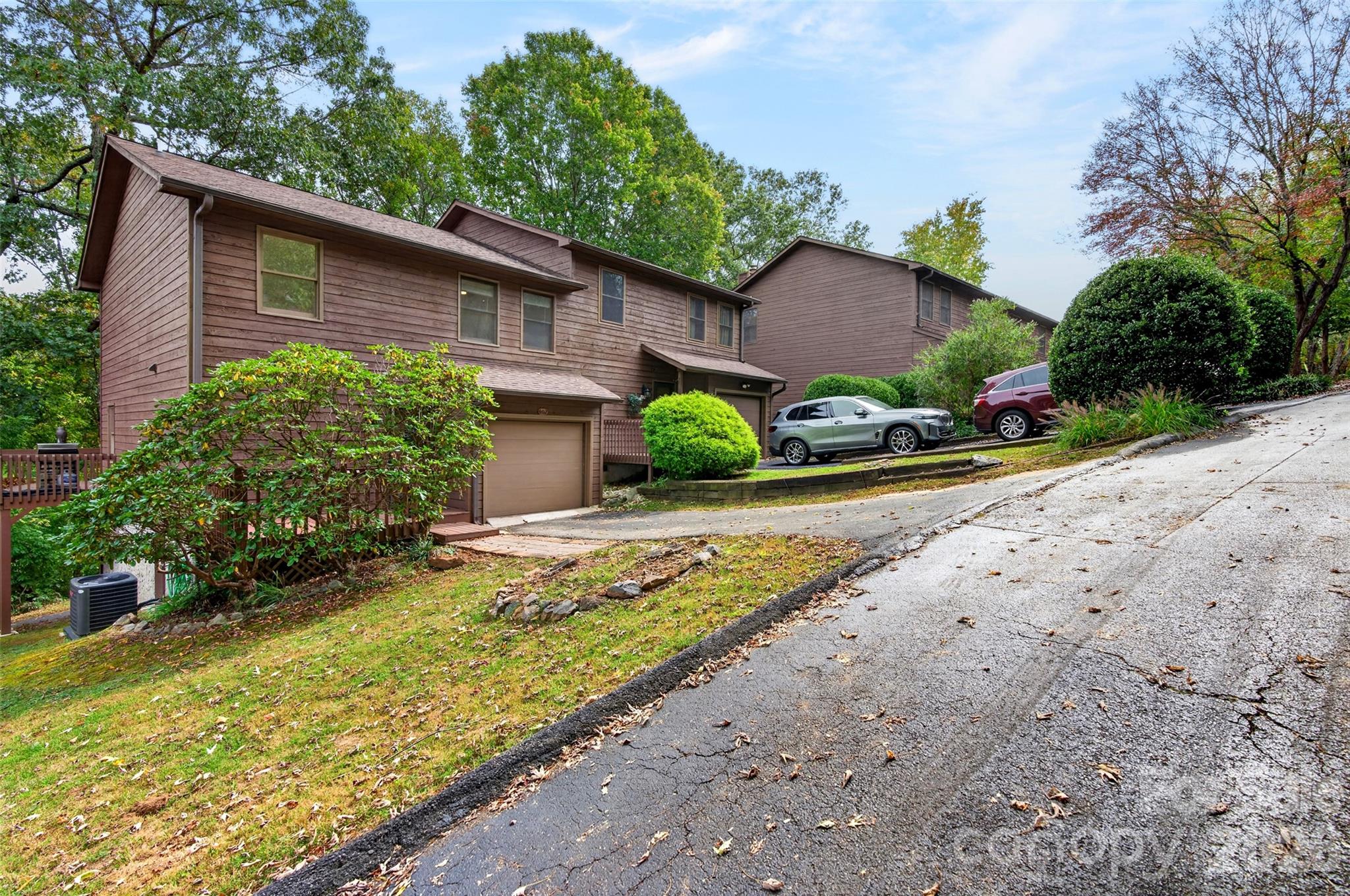 602 Parkway Vista Drive
