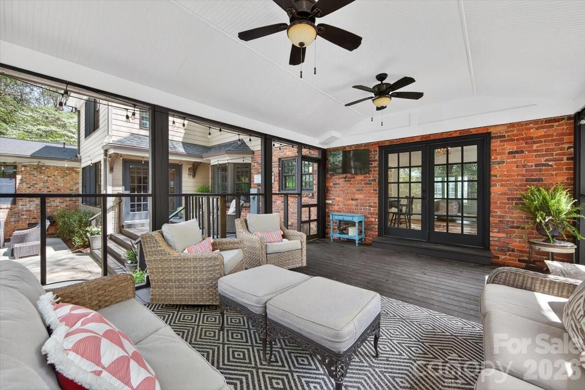 Robinson Woods - Residential