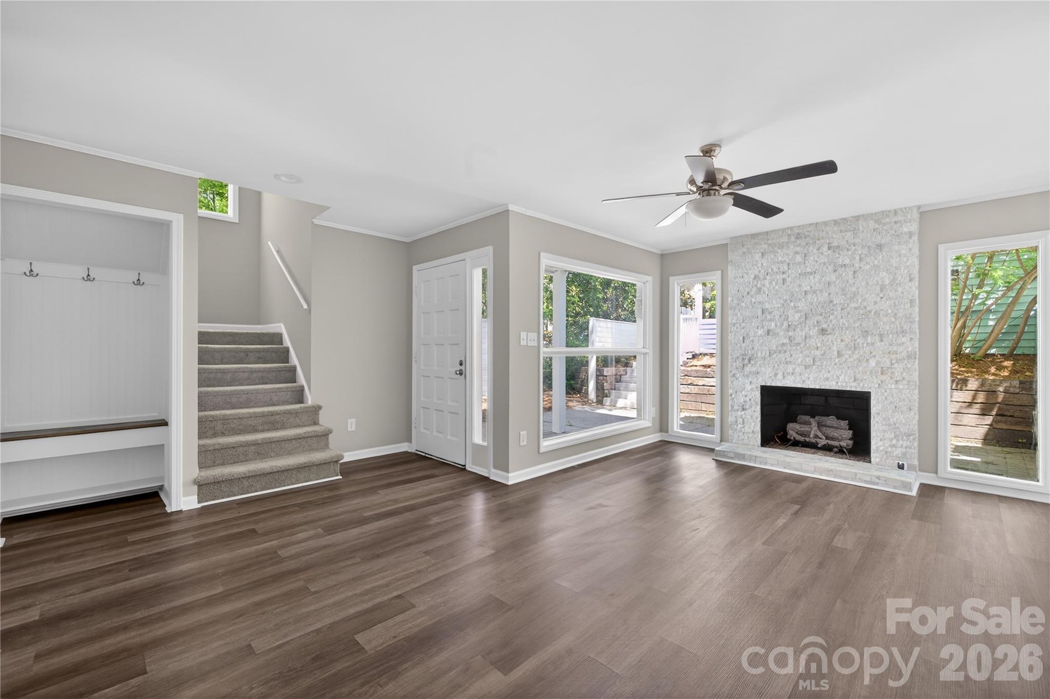 Fox Ridge - Residential