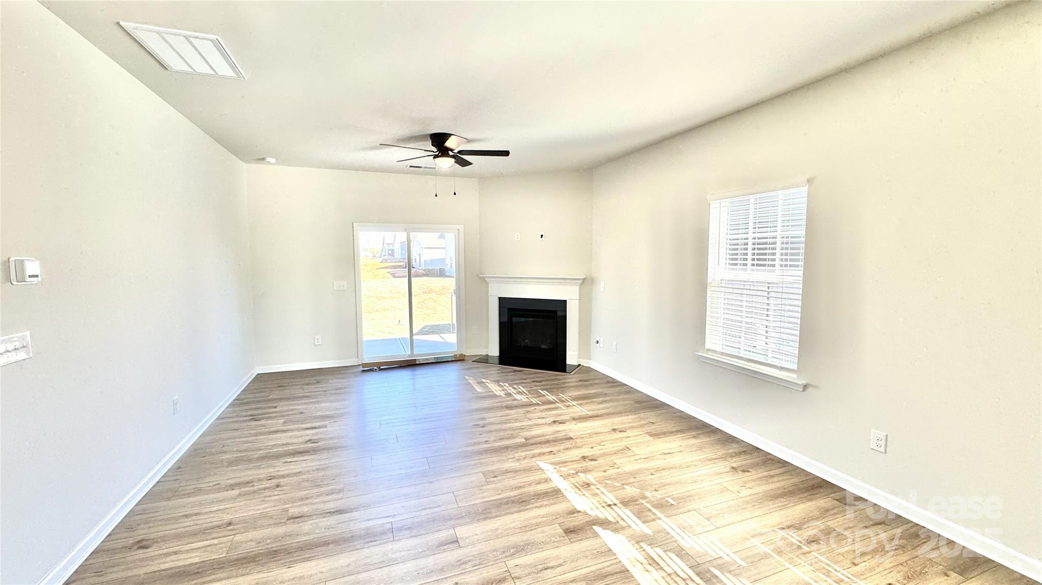 Redhawk - Residential Lease